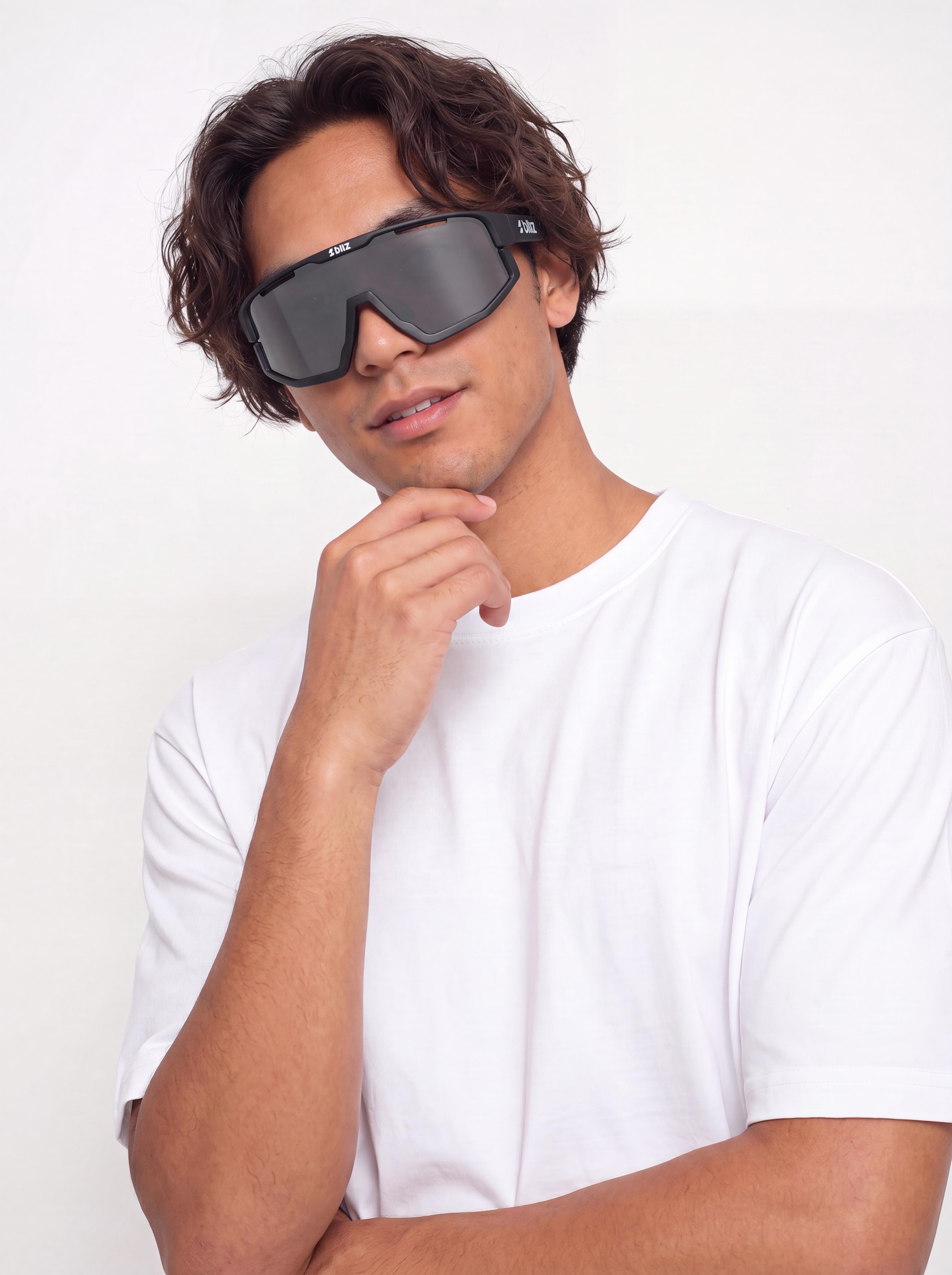 Bliz Matrix Napszemüvegek (matte black/smoke)
