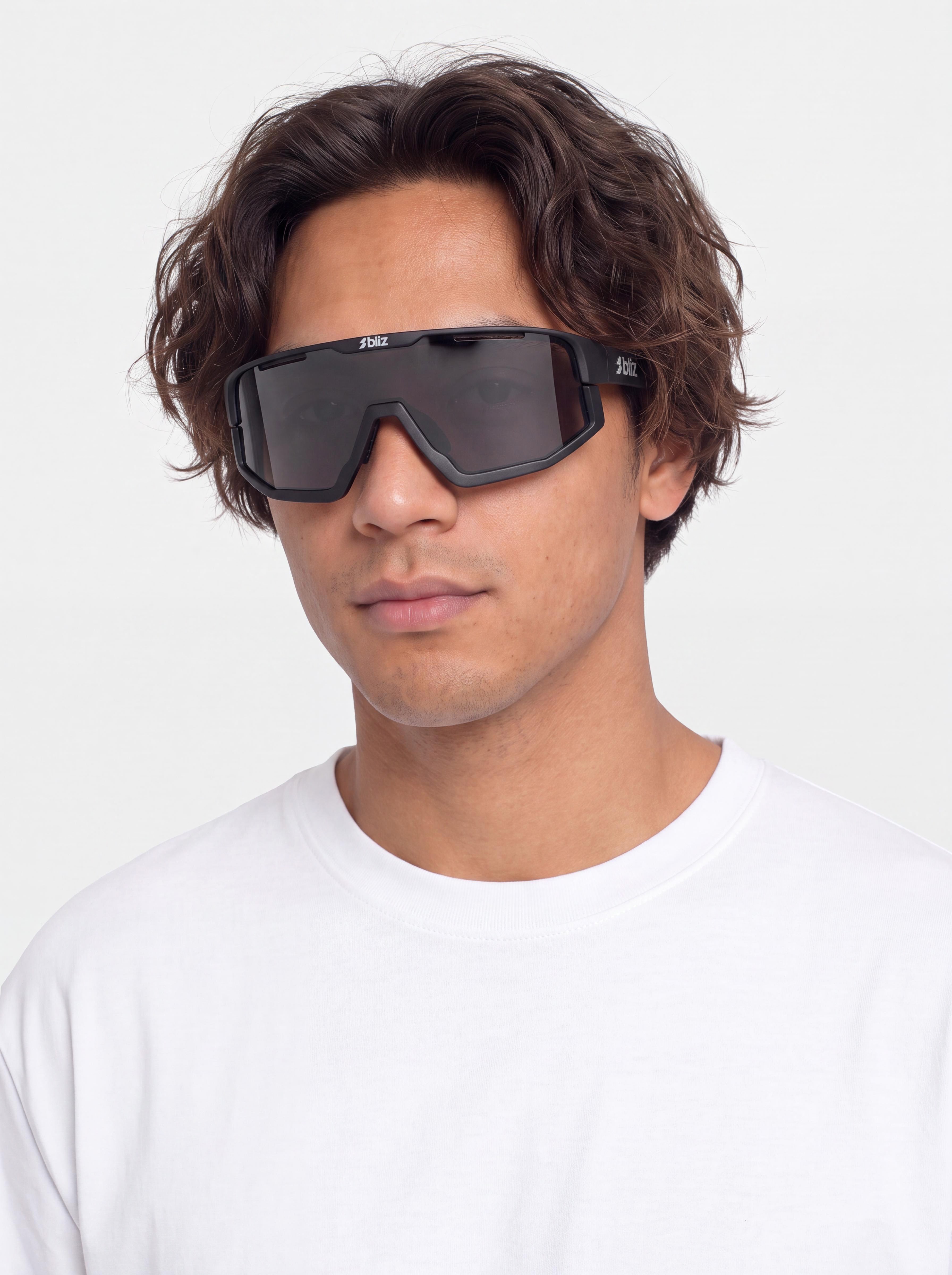 Bliz Matrix Napszemüvegek (matte black/smoke)