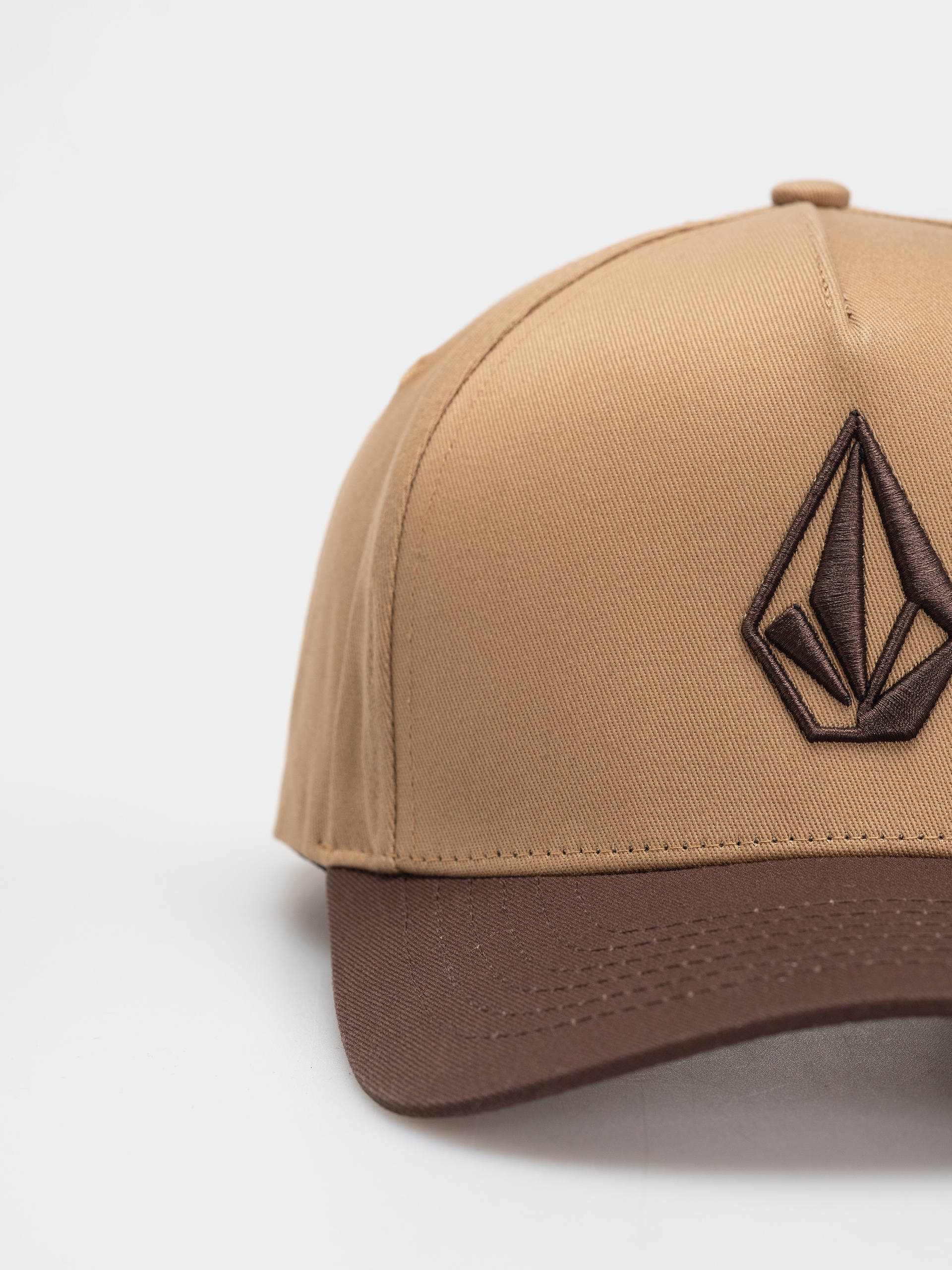 Baseball sapka Volcom Embossed Stone (cacao)