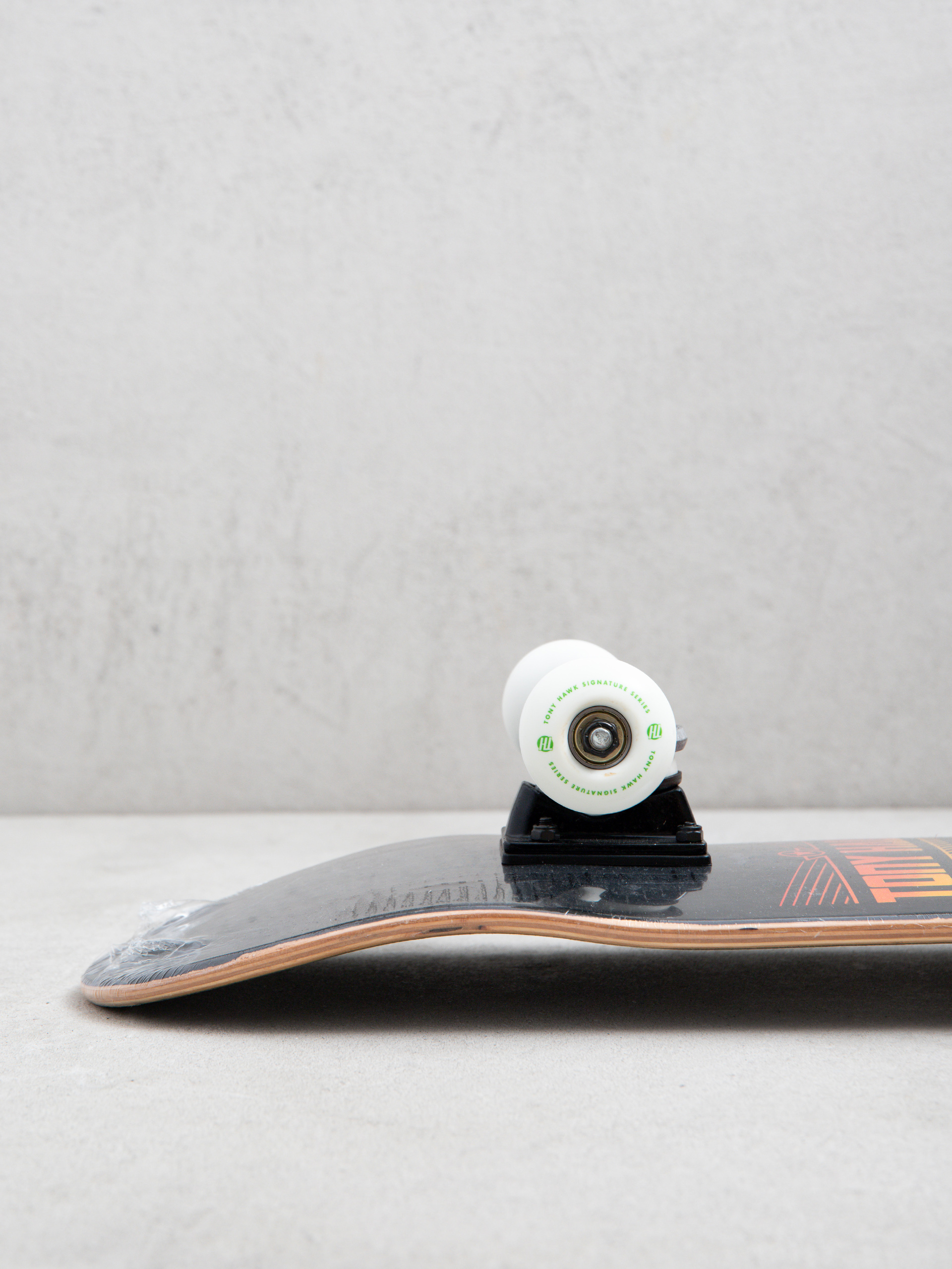 Tony Hawk Stacked Logo Komplett gördeszka (black)