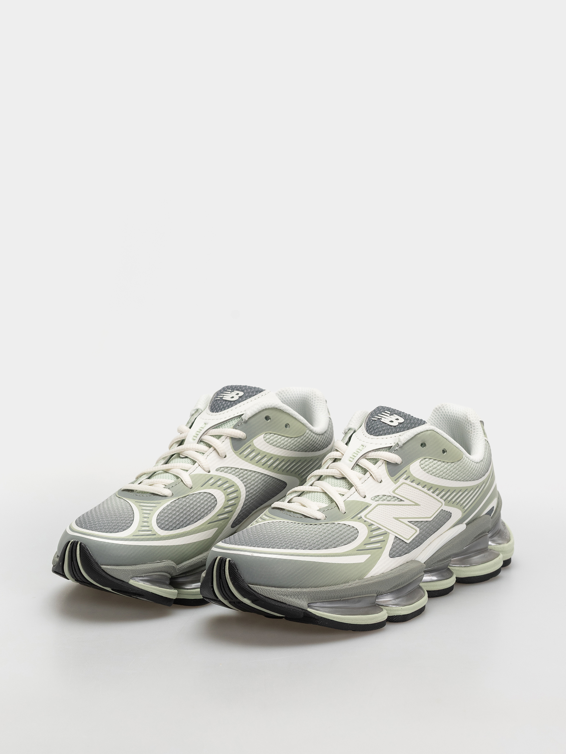 New Balance 2000 Cipők (silver moss/bayberry/sea salt)