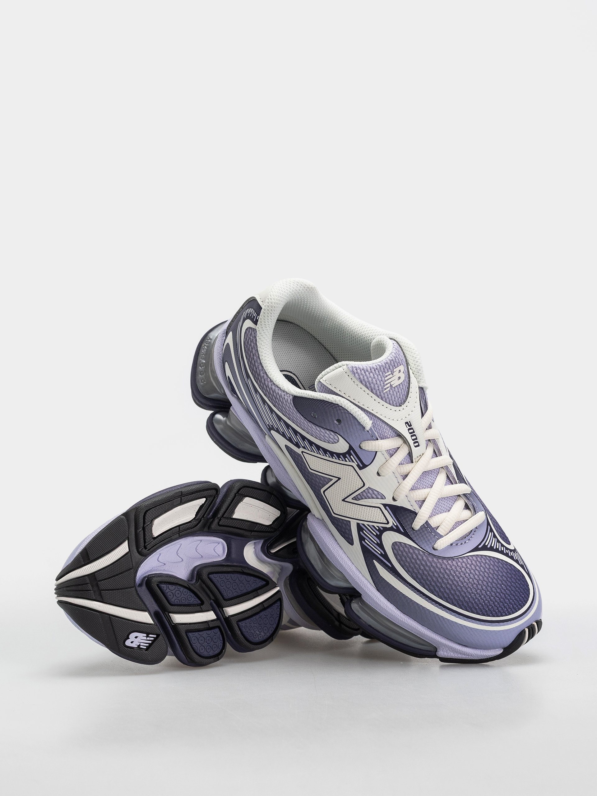 New Balance 2000 Cipők (boysenberry/smoked violet/sea salt)