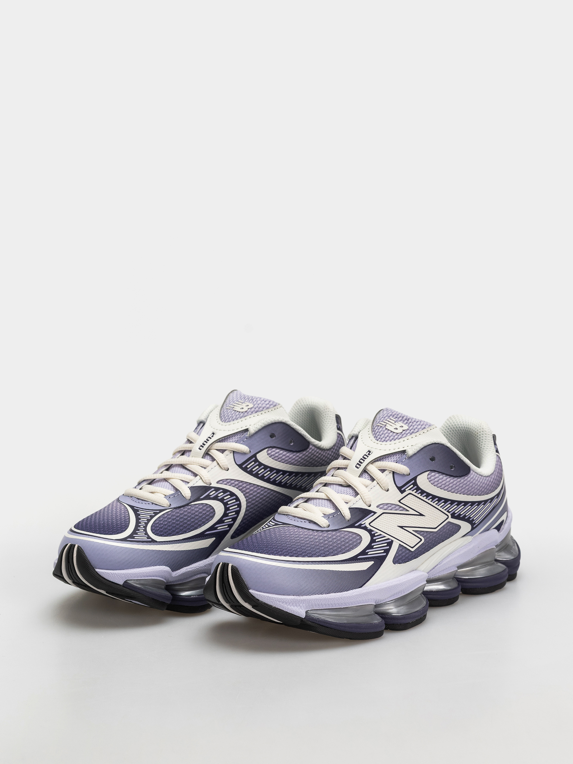 New Balance 2000 Cipők (boysenberry/smoked violet/sea salt)