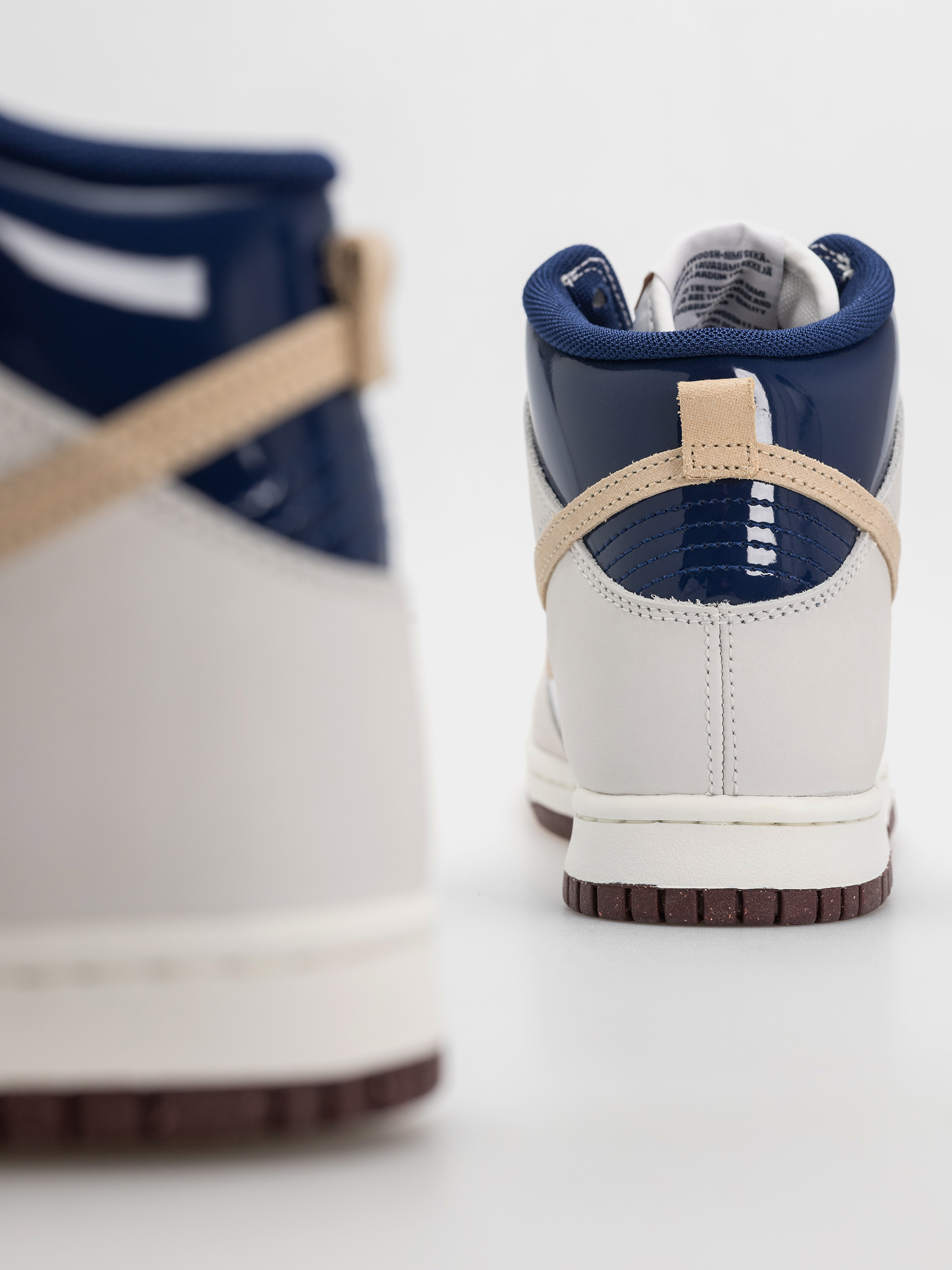 Nike SB Dunk High Pro QS Beyond Cipők (white/ivorysand duneblue void)