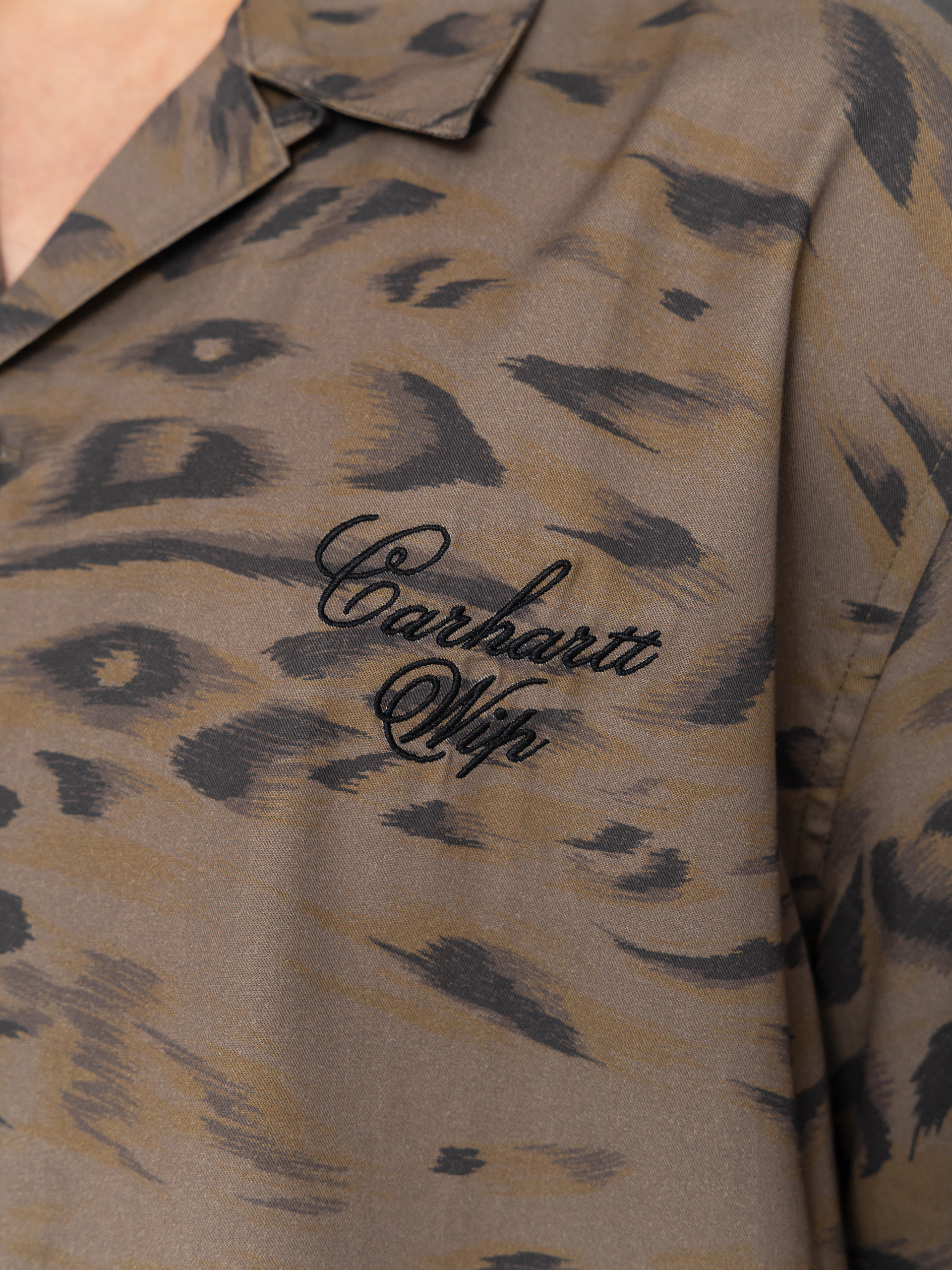 Ing Carhartt WIP Travon (duck feather print cypress/black)