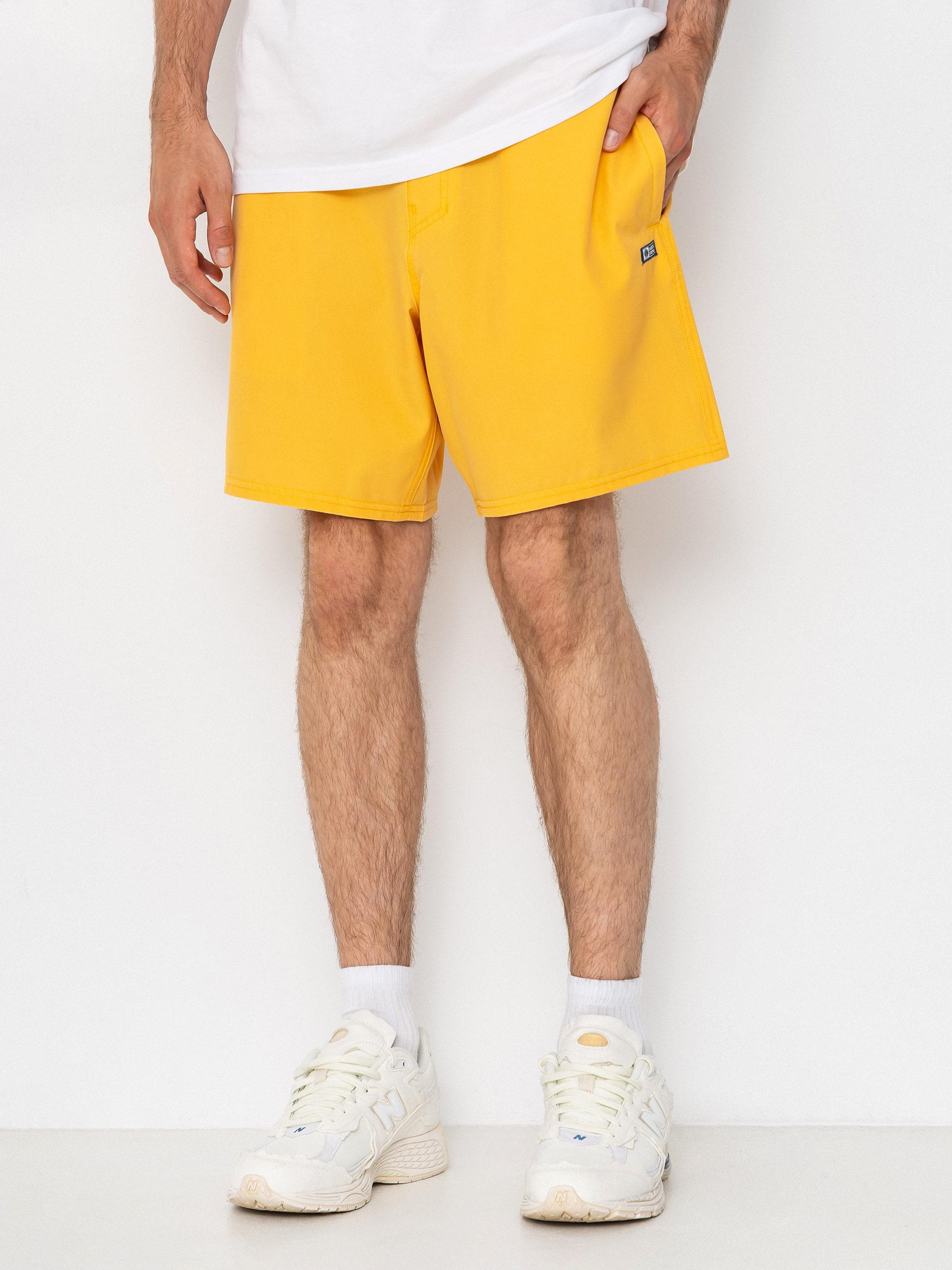 Salty Crew Seadog Volley Boardshort (mineral yellow)