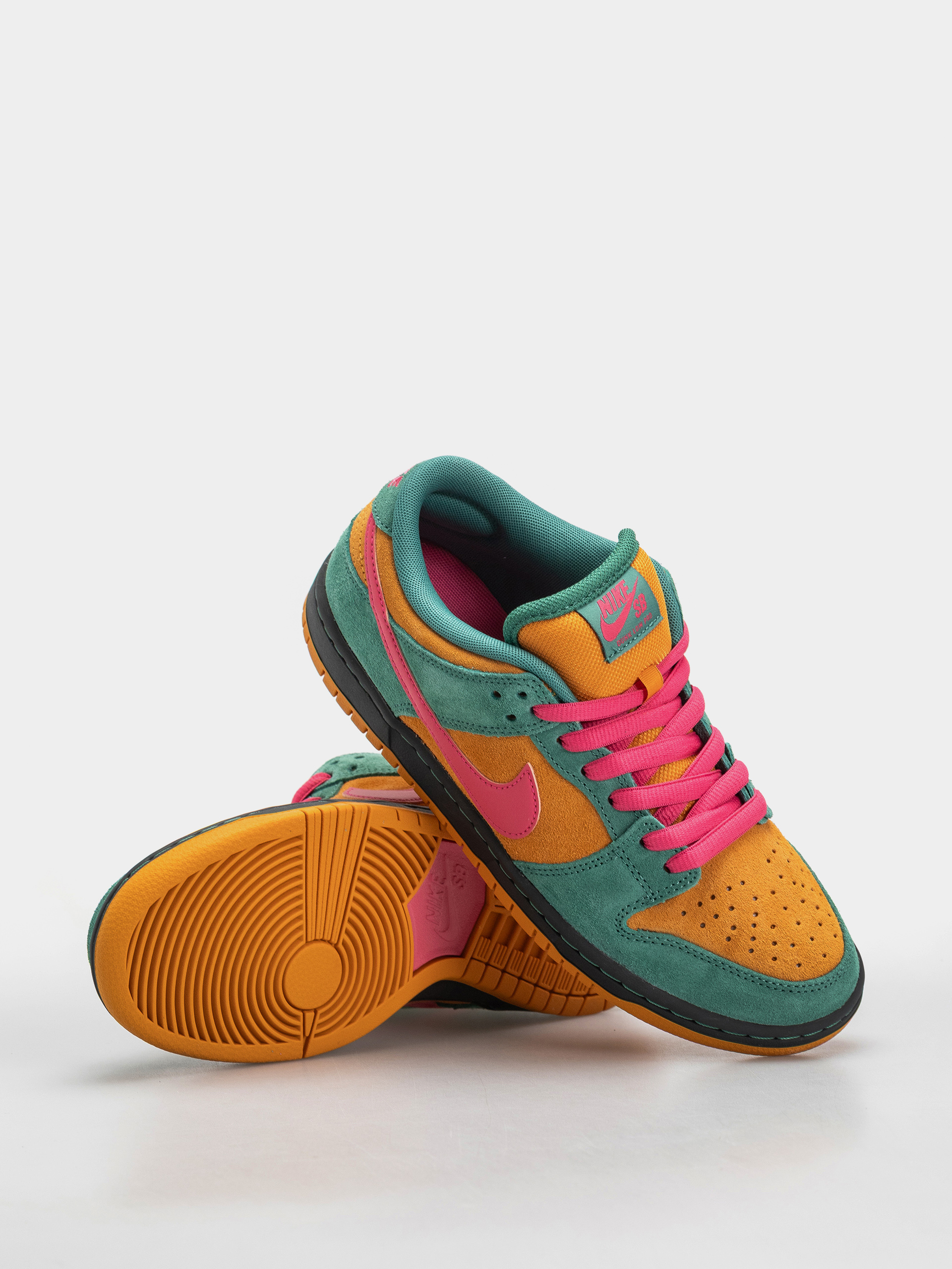 Cipők Nike SB Dunk Low Pro (green noise/watermelon light curry)