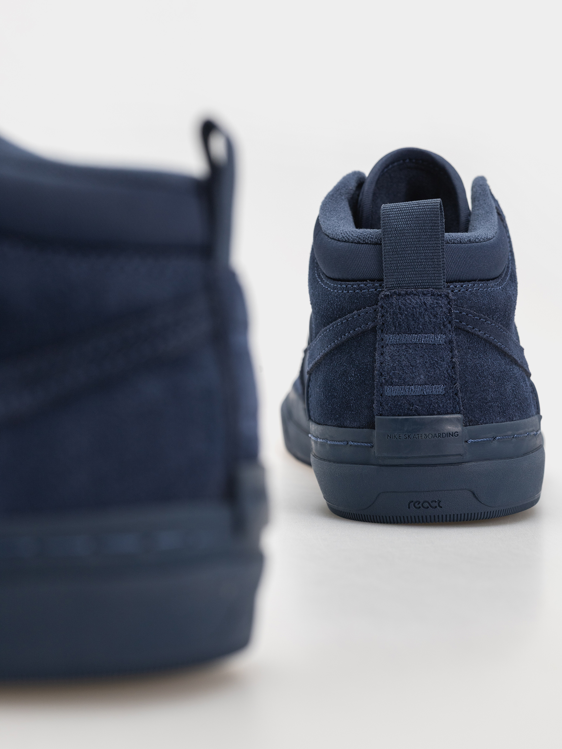 Cipők Nike SB React Leo (navy/navy navy)