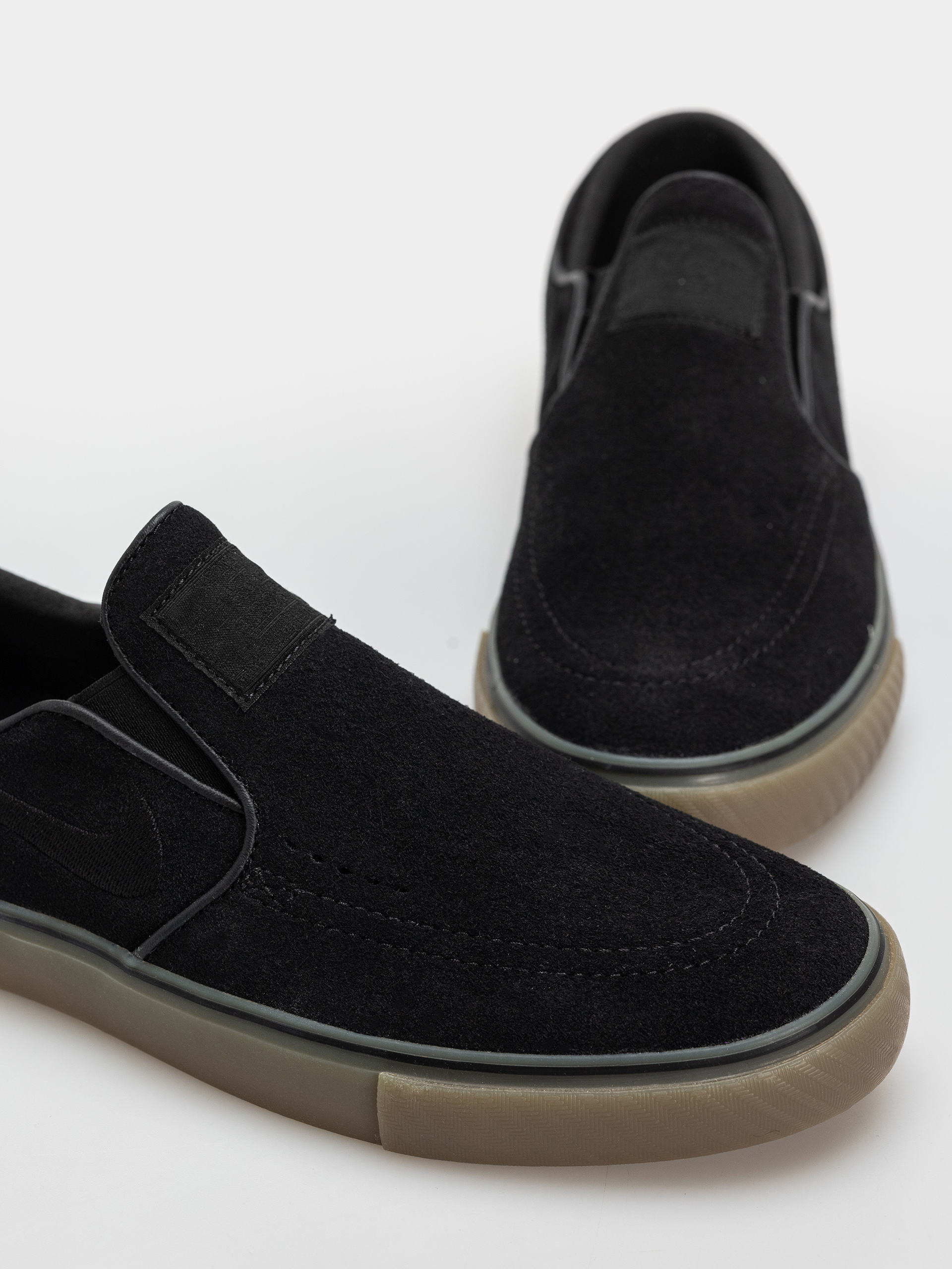 Cipők Nike SB Janoski+ Slip (black/black black gum light brown)