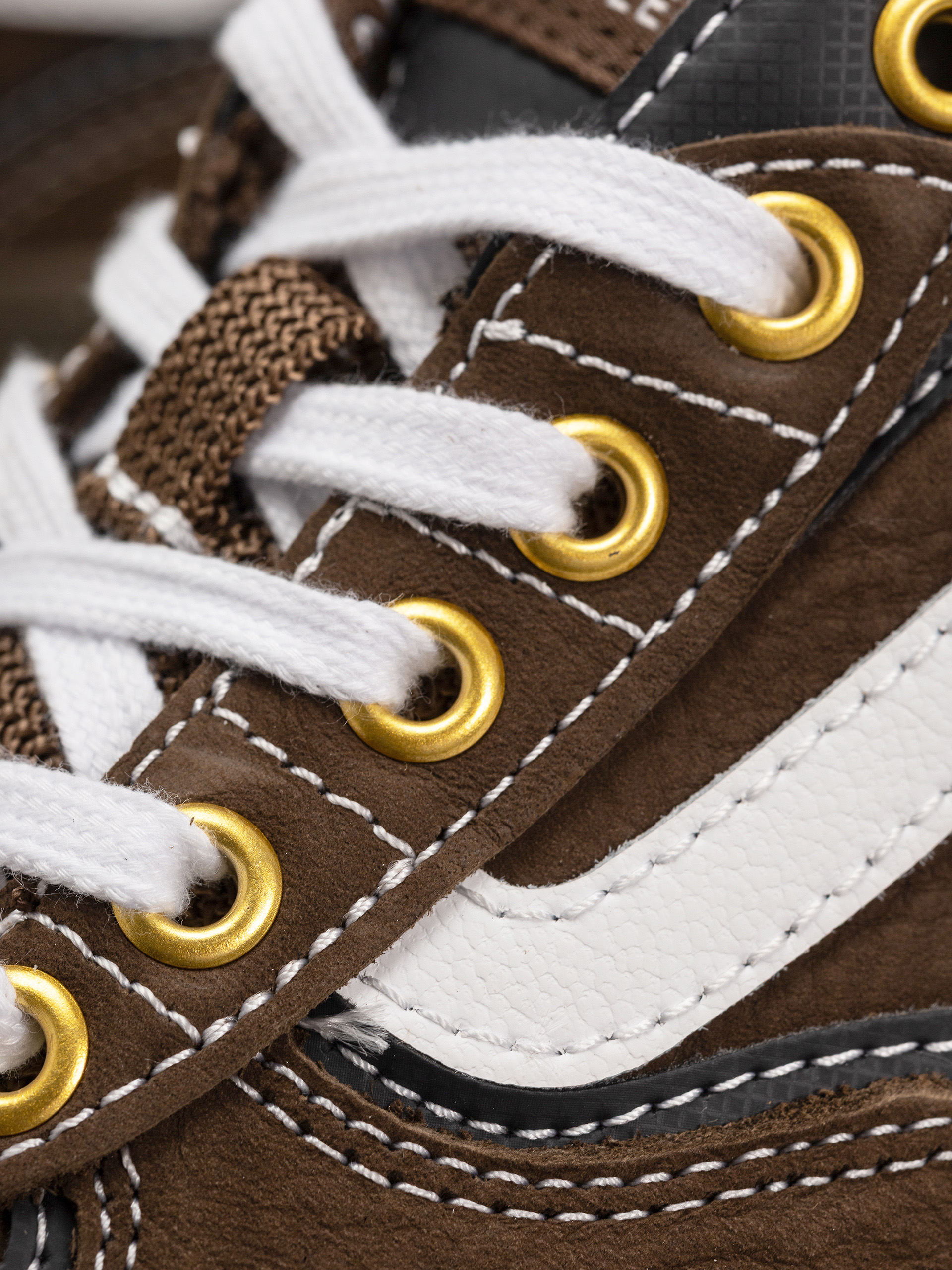 Vans Rowley Classic Cipők (brown)