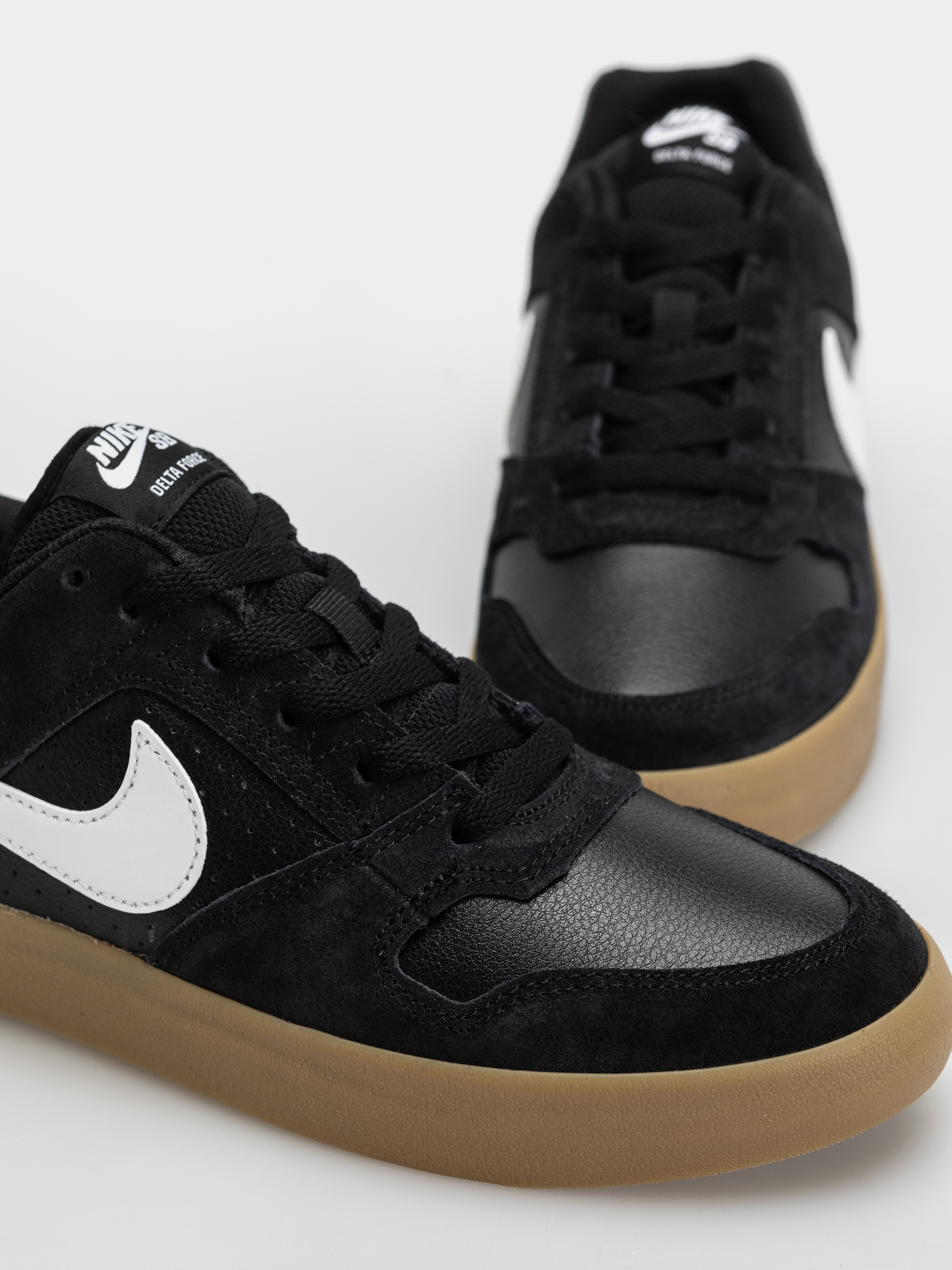 Nike SB Sb Delta Force Vulc Cipők (black/white gum light brown dark grey)