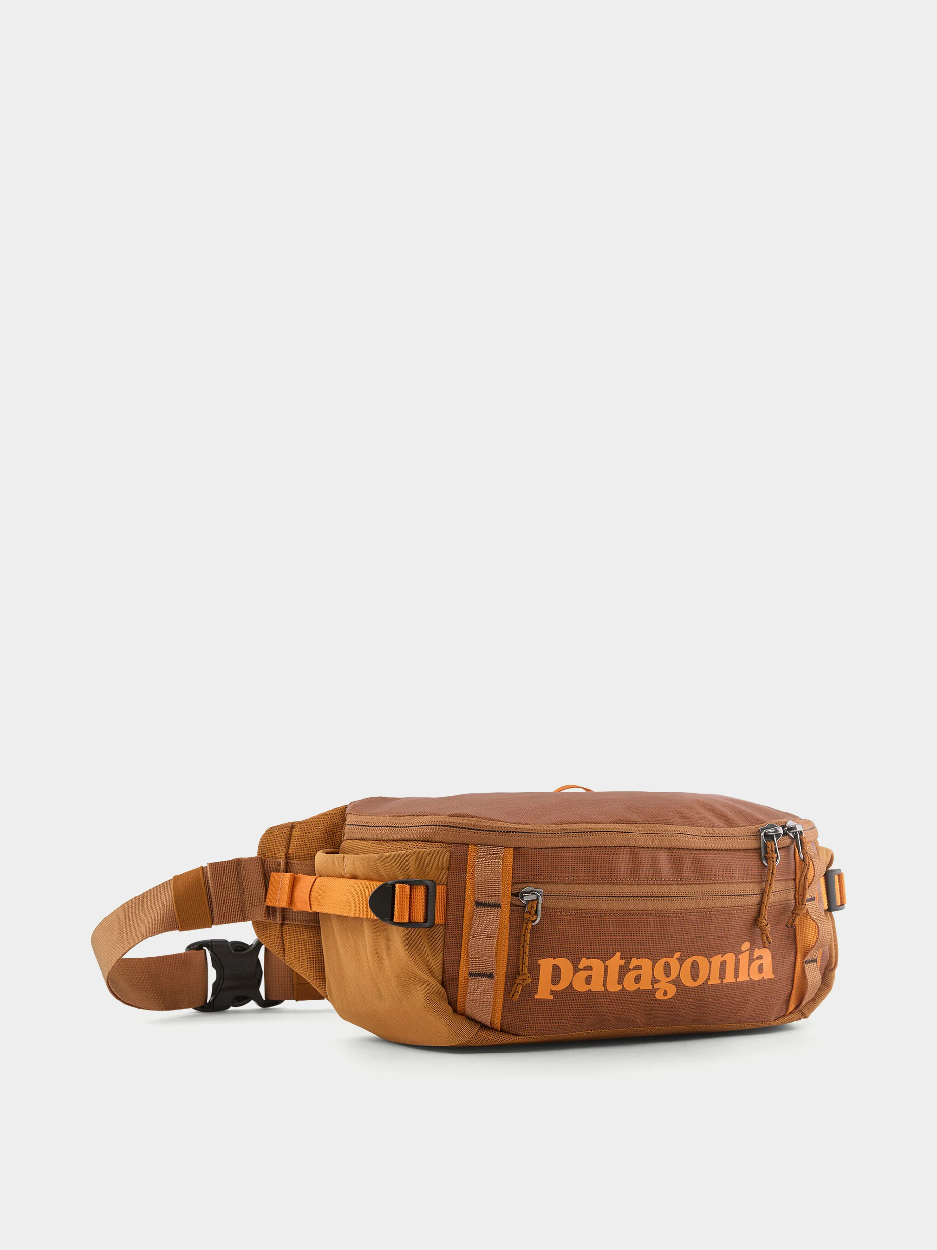 Övtáska Patagonia Black Hole 5L (cinnamon brown)