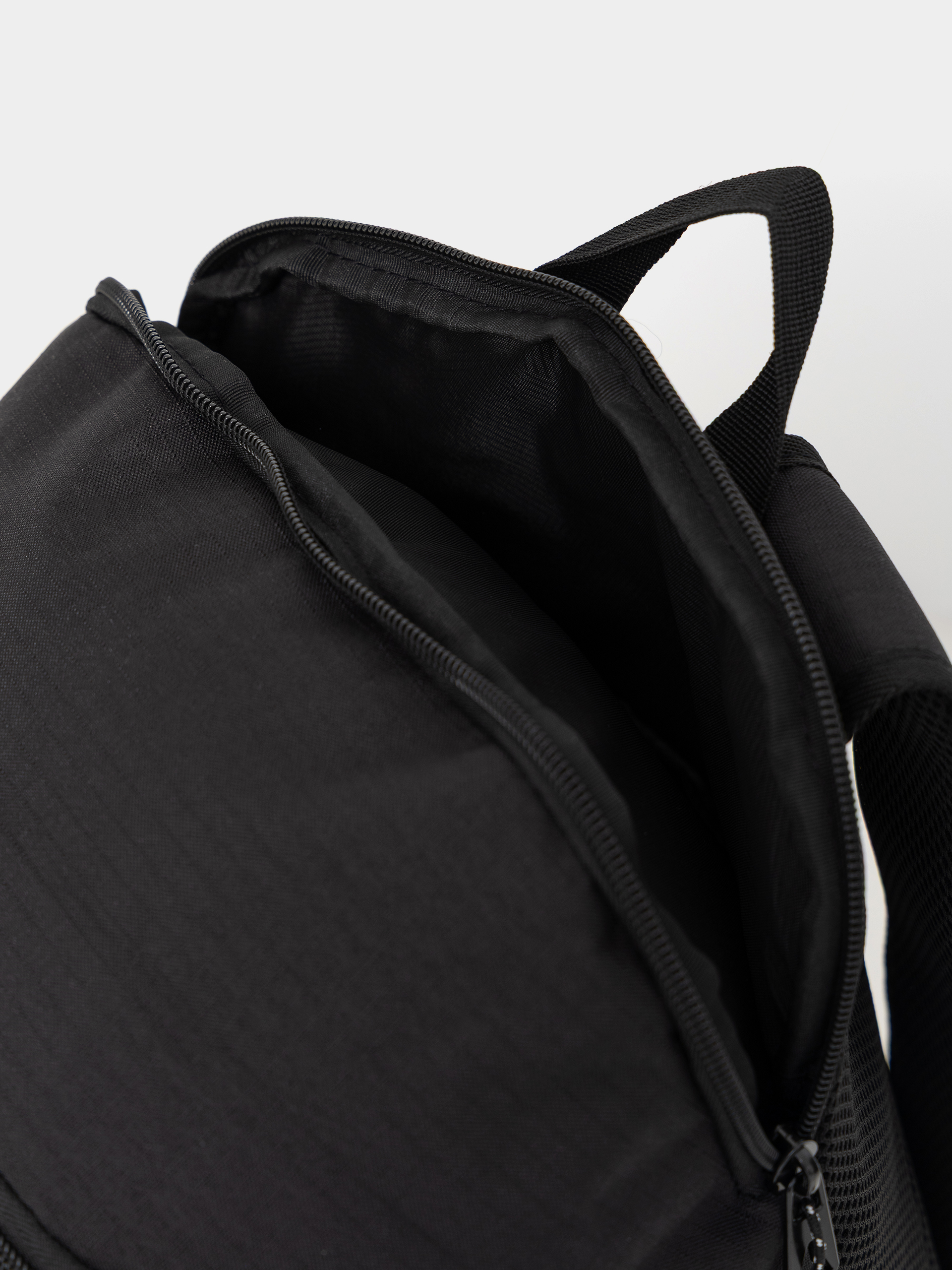 Hátizsák Volcom Slam School (black)