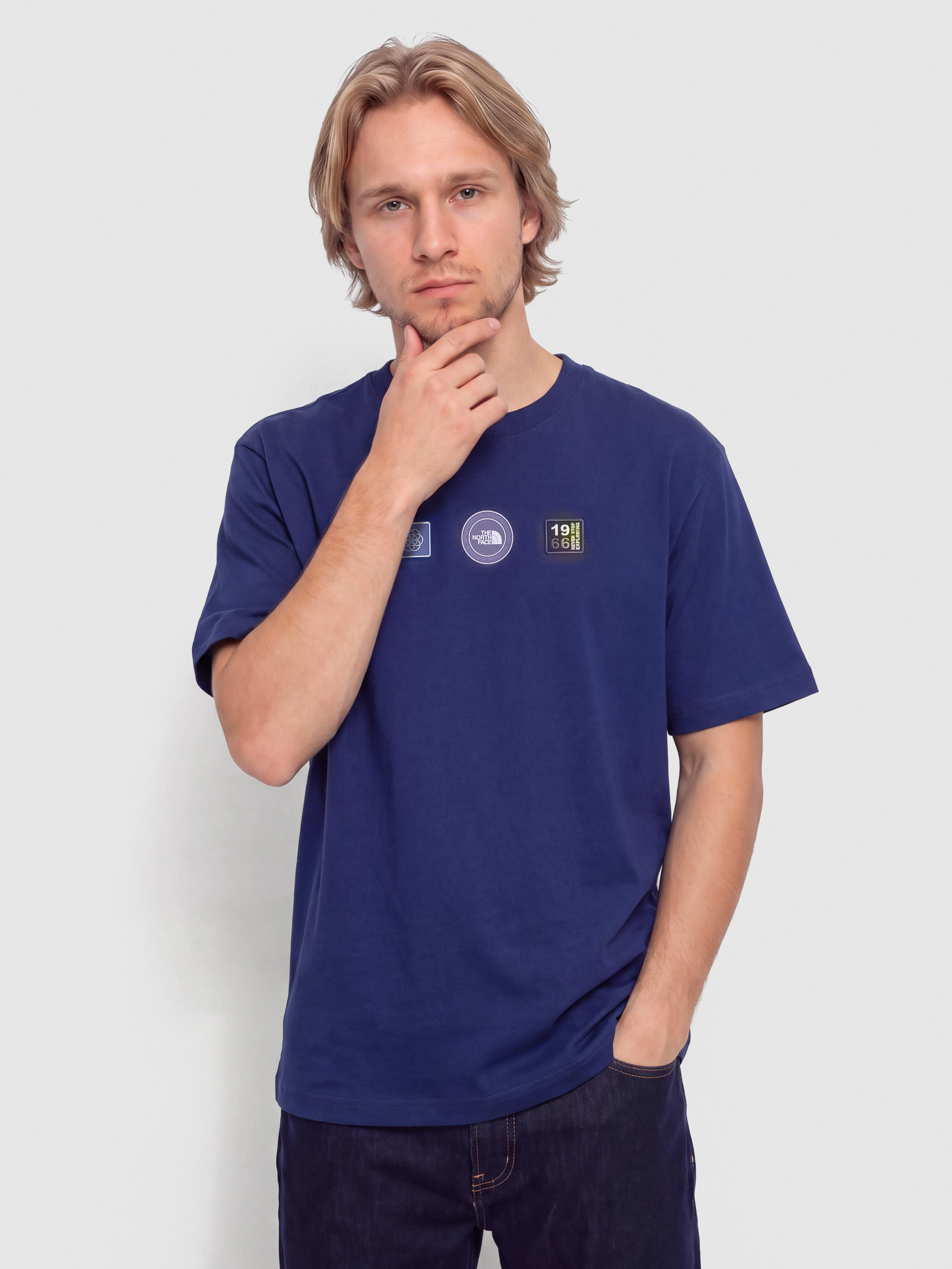 The North Face Explorer Badges Relaxed Póló