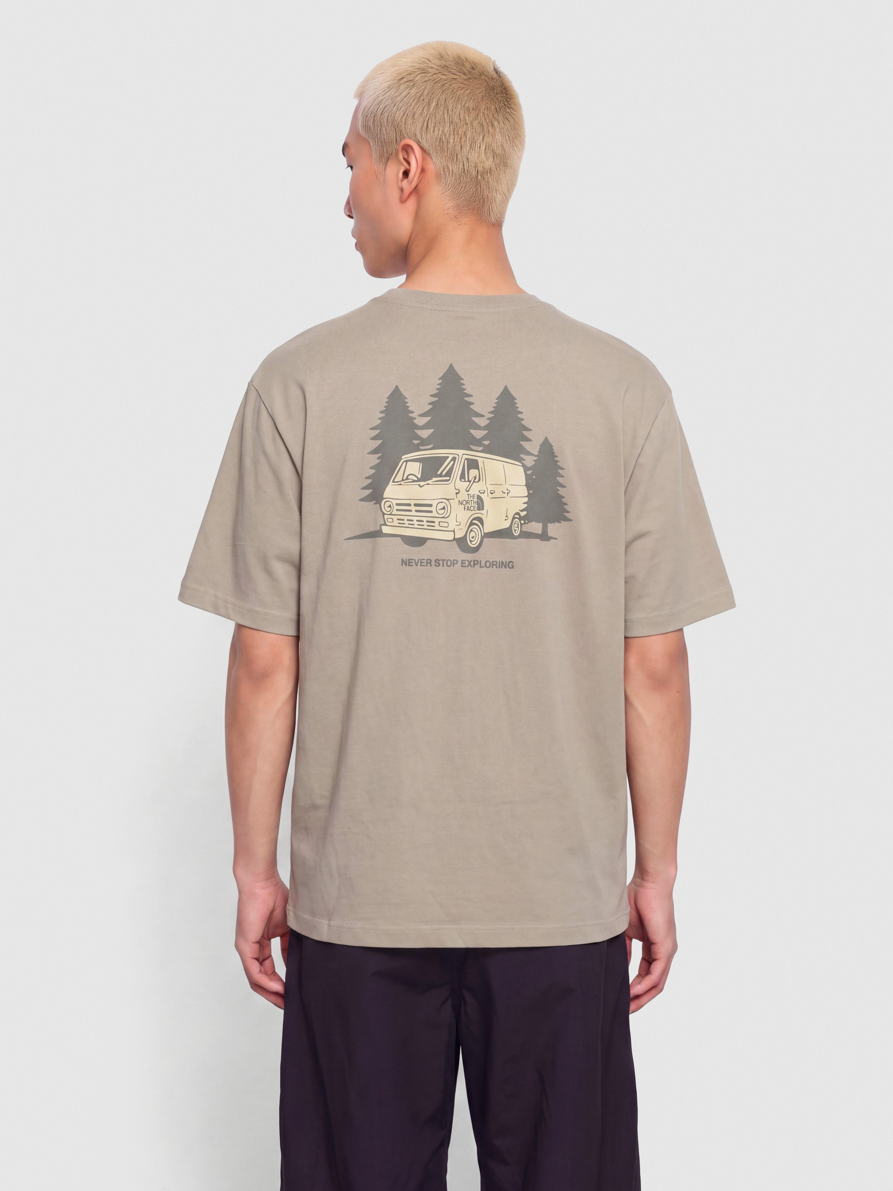 The North Face Van Life Relaxed Póló (stone slab)