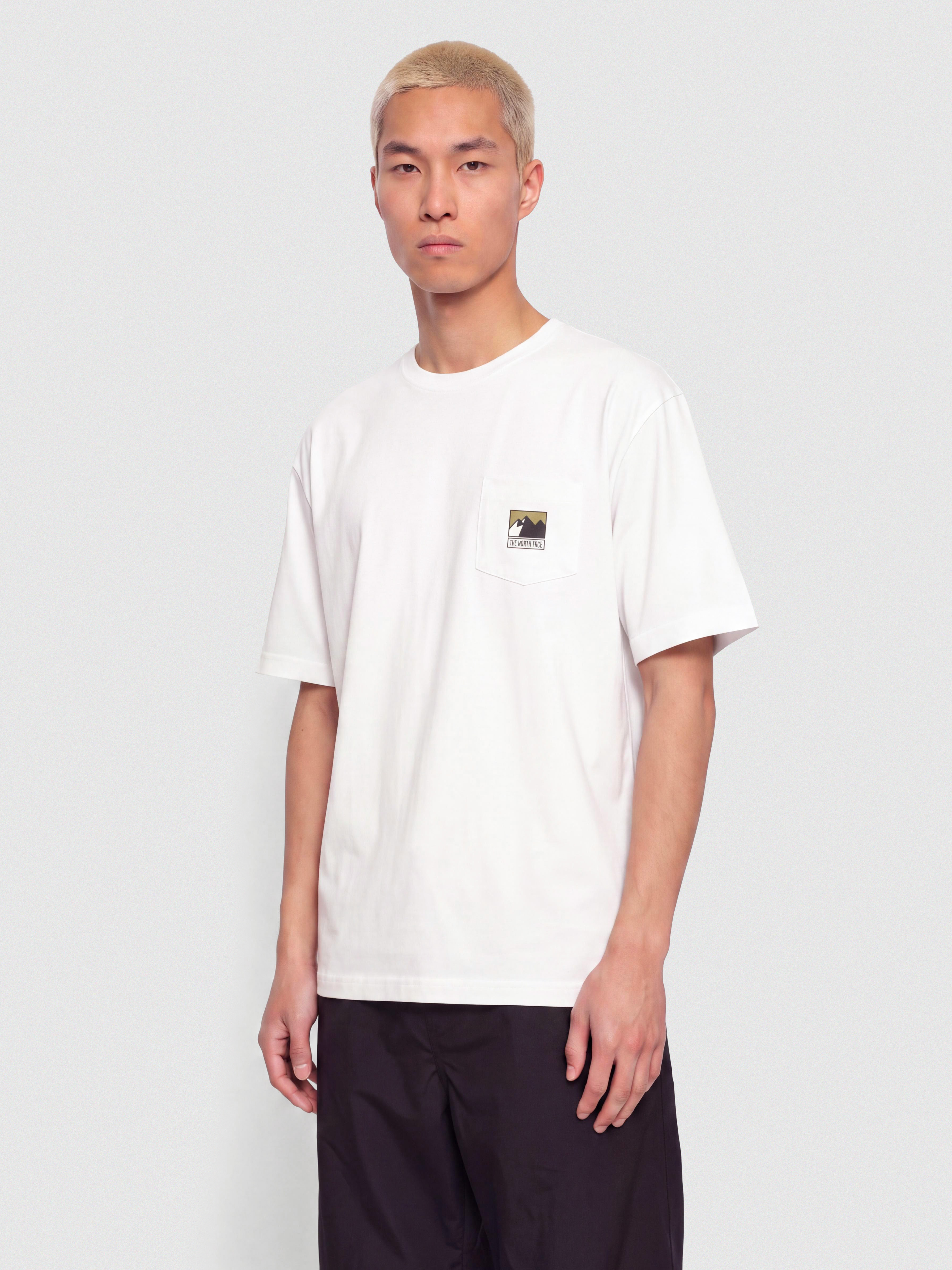 The North Face Mountain Logo Relaxed Póló (tnf white)