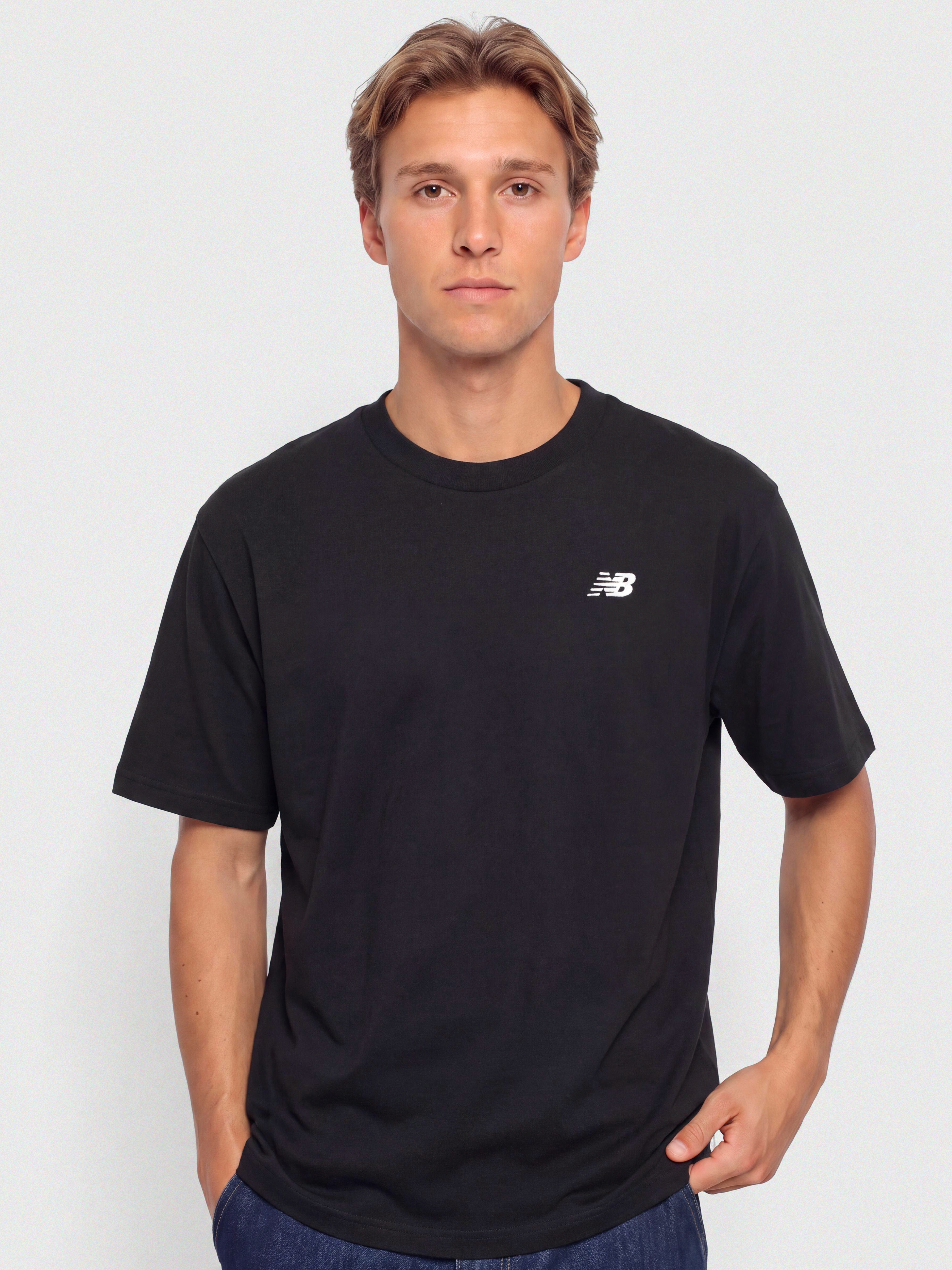 New Balance Small Logo Póló (black)