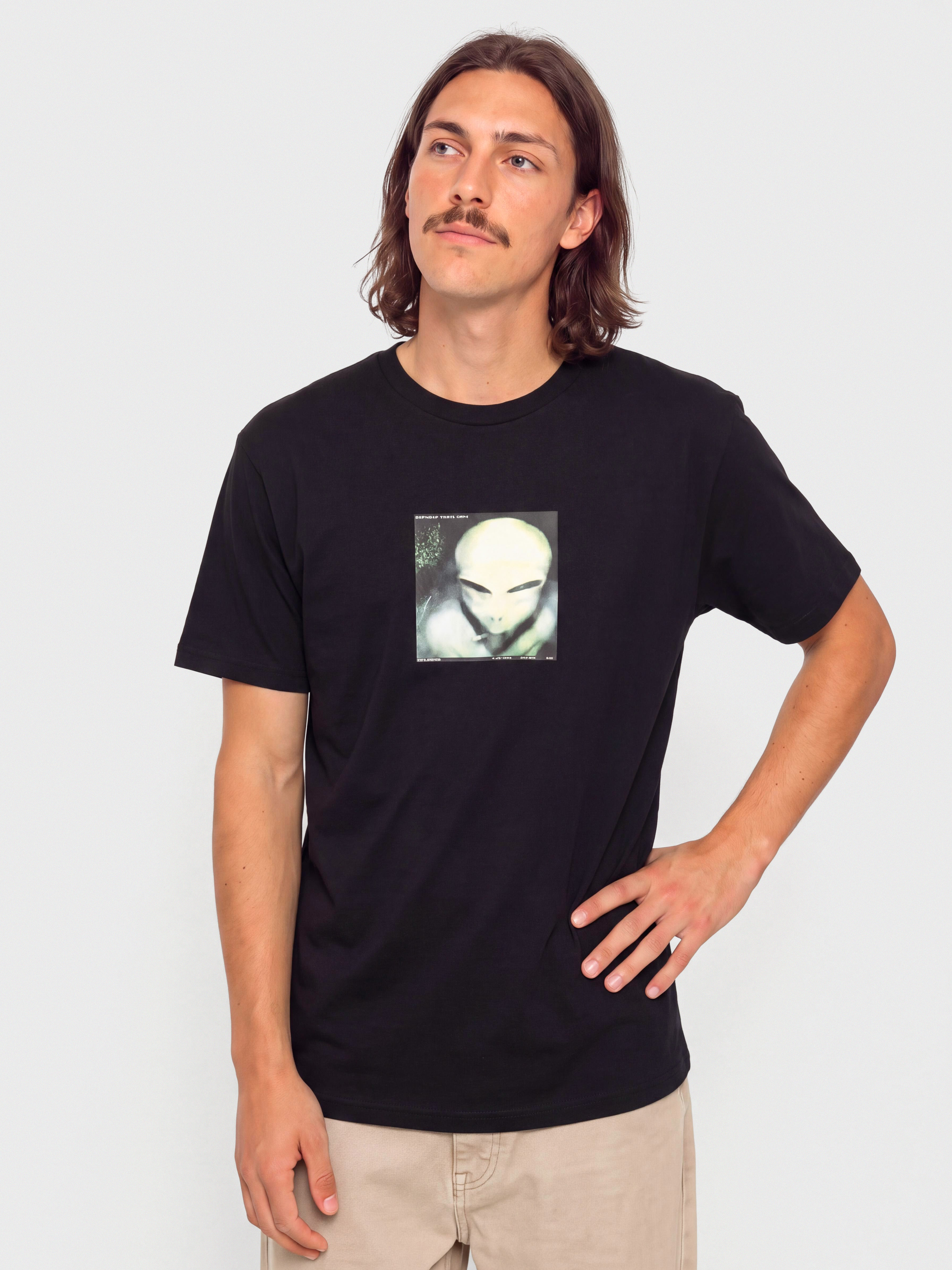 RipNDip Spacing Out Póló (black)