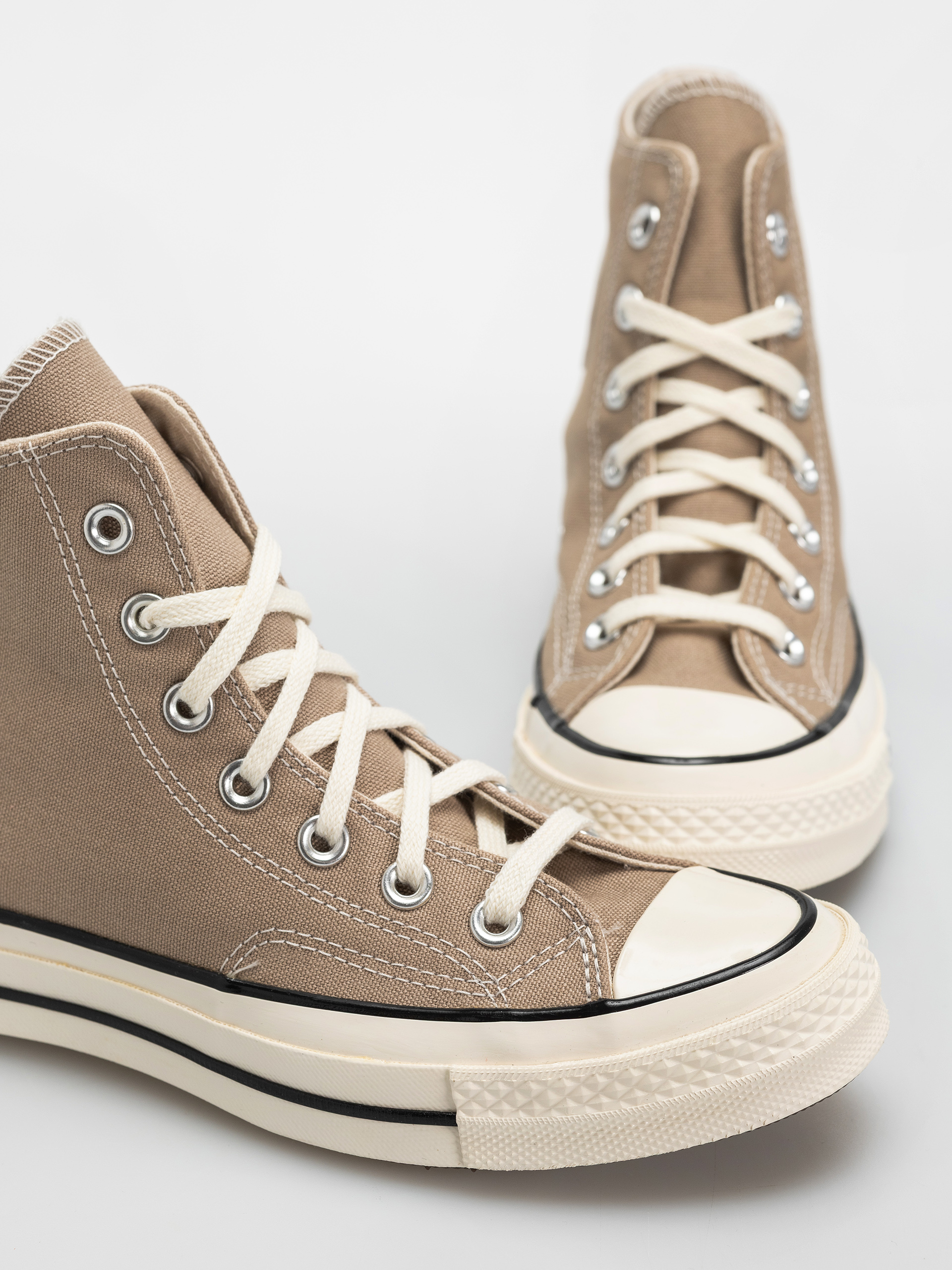 Tornacipők Converse Chuck 70 Hi (vintage cargo/egret/black)