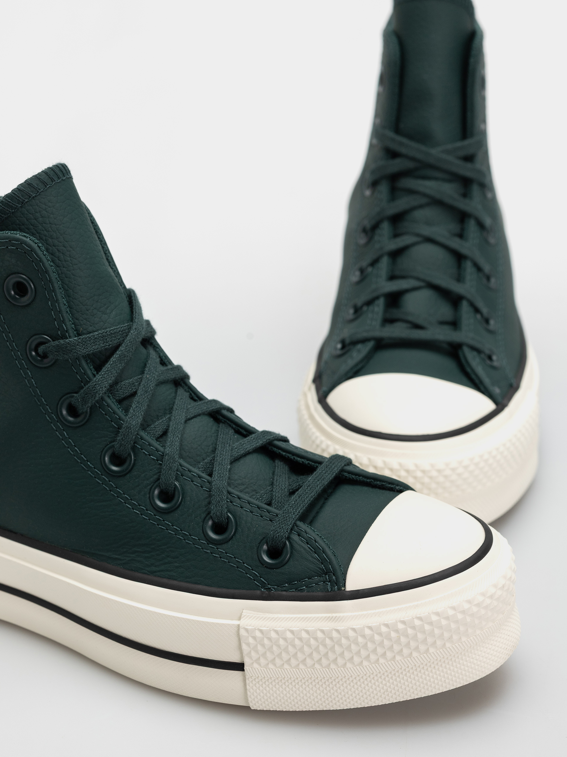 Tornacipők Converse Chuck Taylor All Star Lift Hi Wmn (steely pine/egret/black)