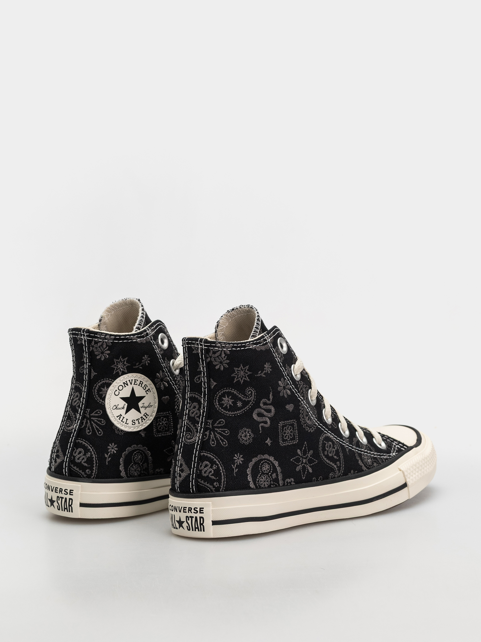 Tornacipők Converse Chuck Taylor All Star Hi Wmn (black/dark matter/natural ivory)