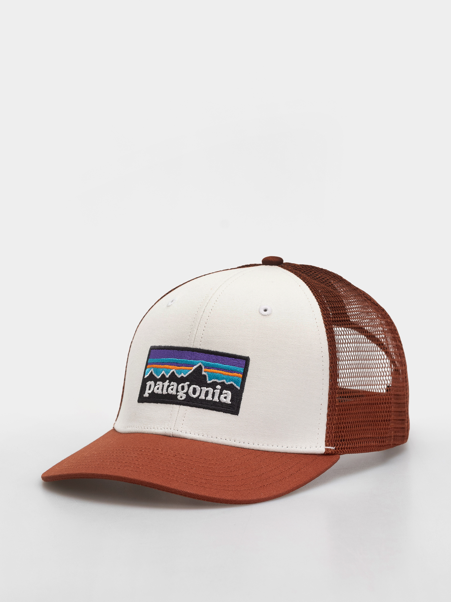 Baseball sapka Patagonia P 6 Logo Trucker (white w/rusty red)