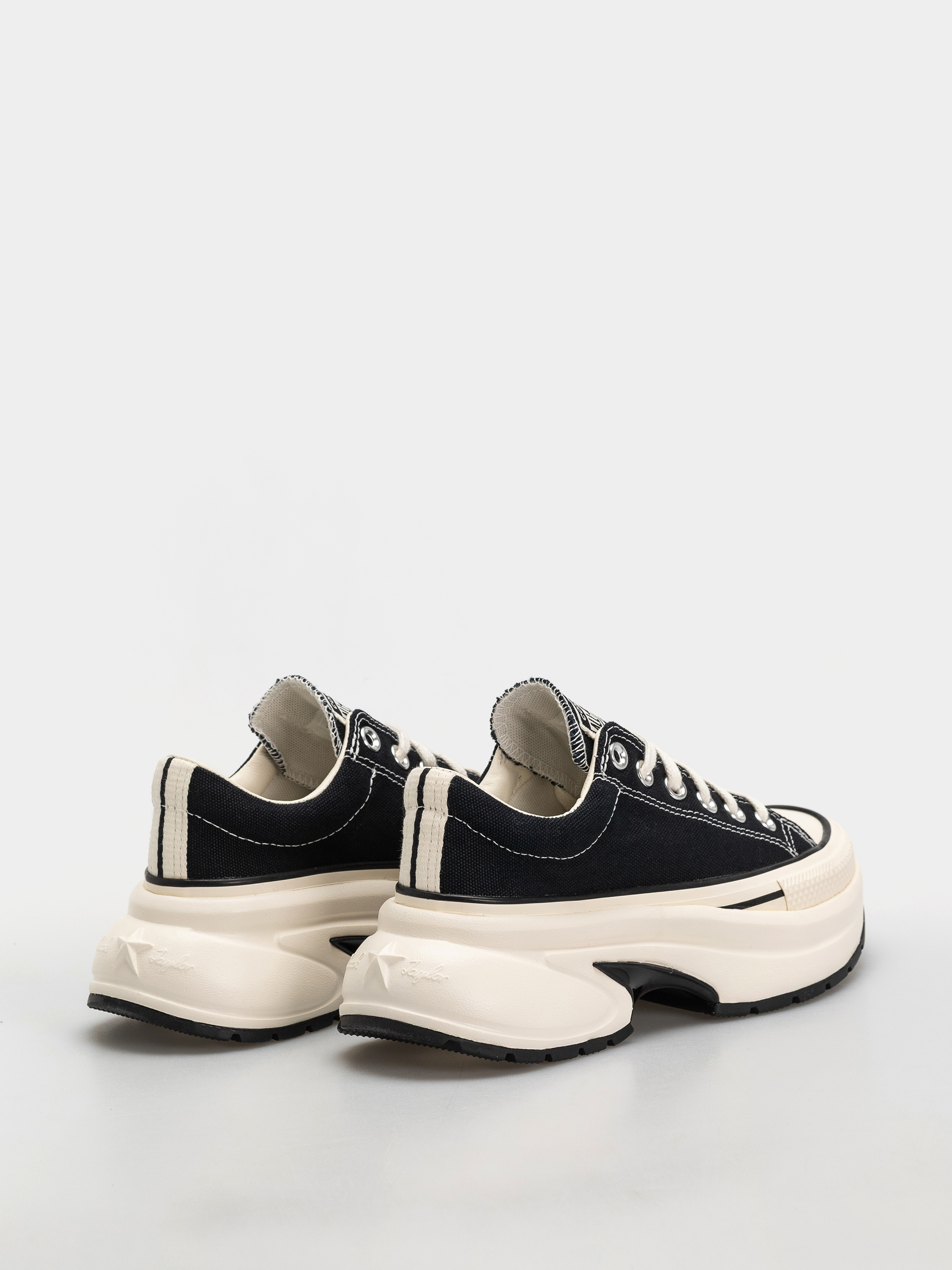 Converse Run Star Crush Ox Wmn Cipők (black/egret/black)