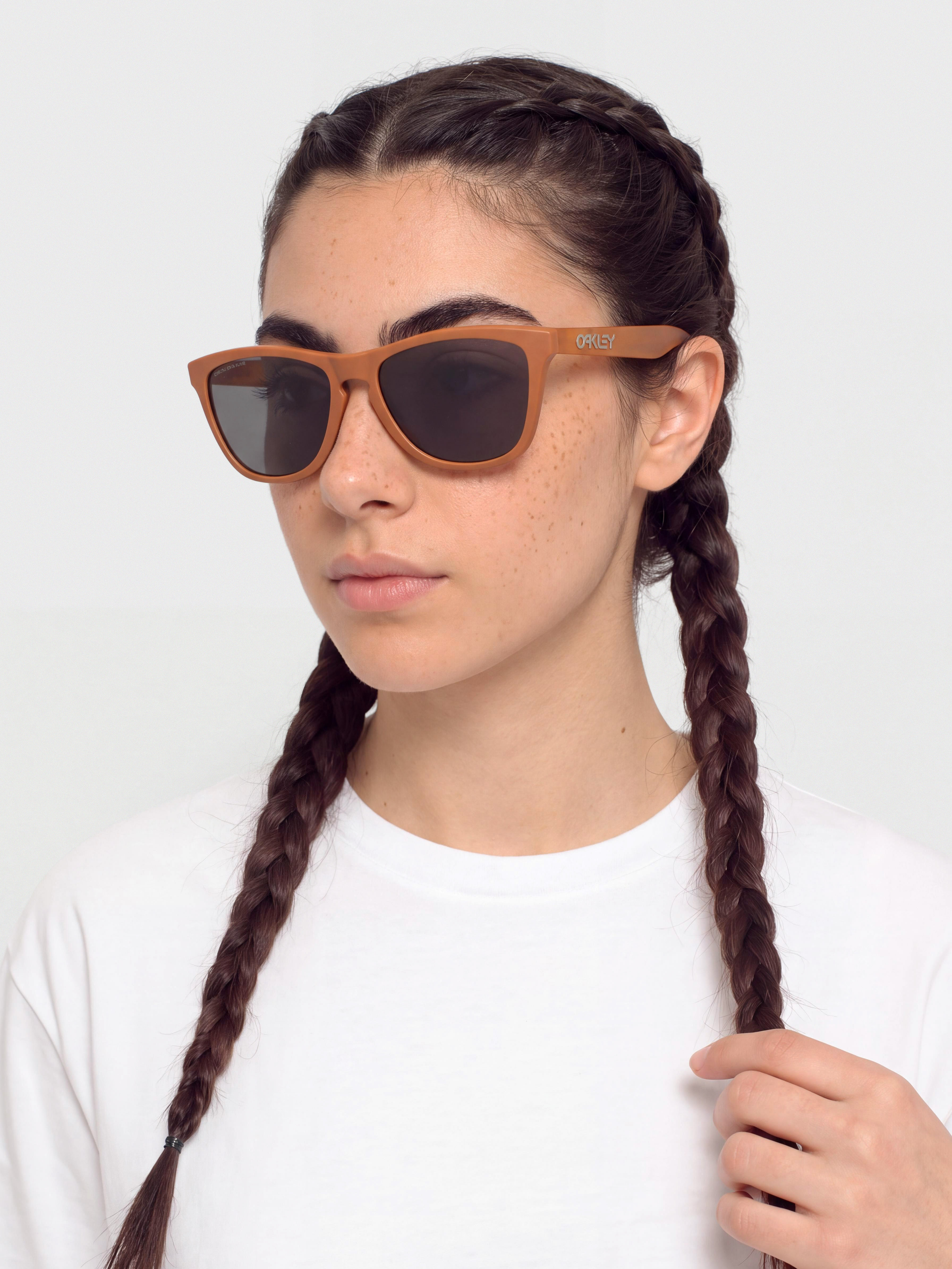 Napszemüvegek Oakley Frogskins (matte ginger/prizm grey)
