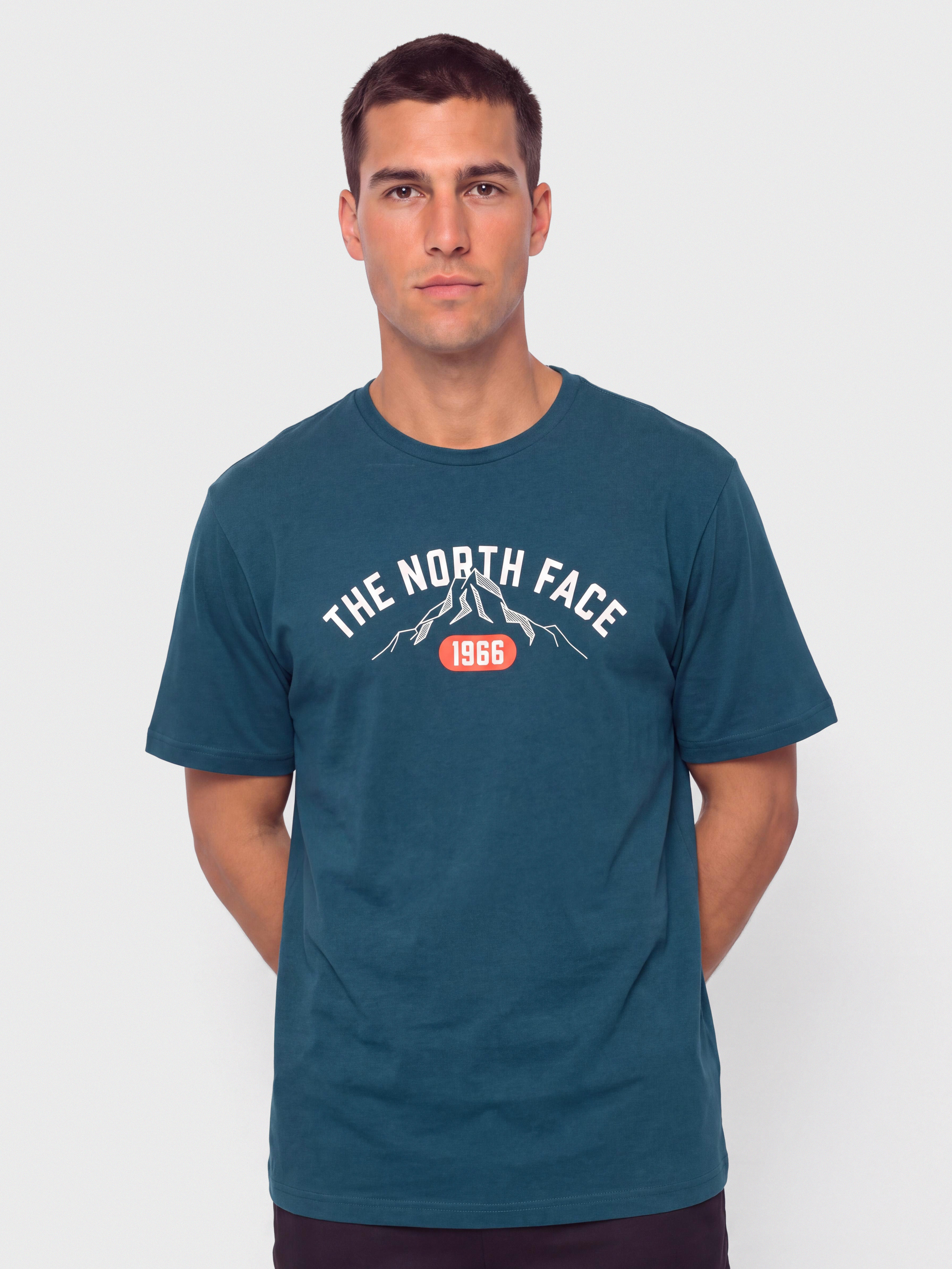 The North Face Varsity Graphic Relaxed Póló (midnight petrol)