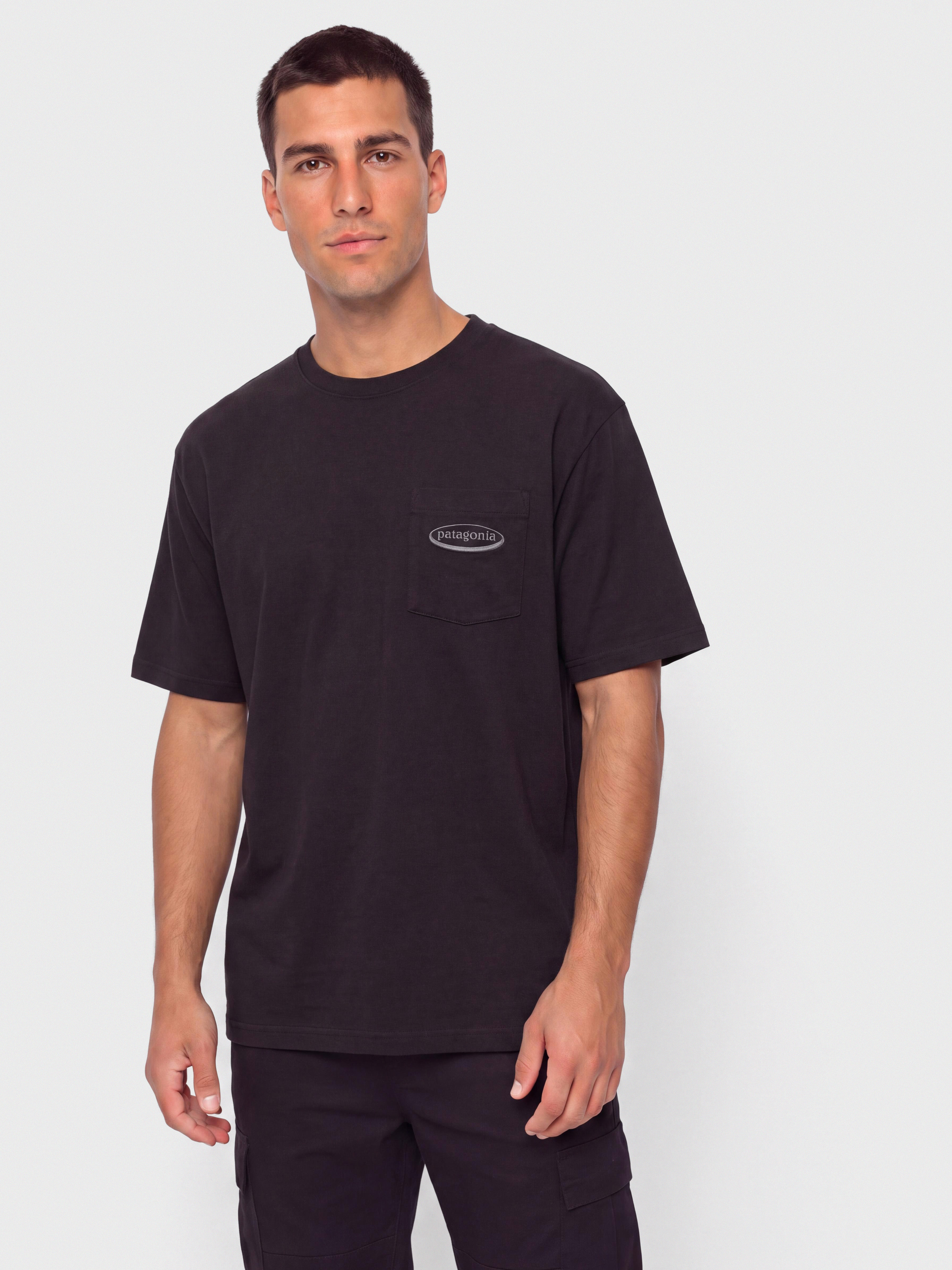 Patagonia Midweight '95 Oval Logo Pocket Póló (black)