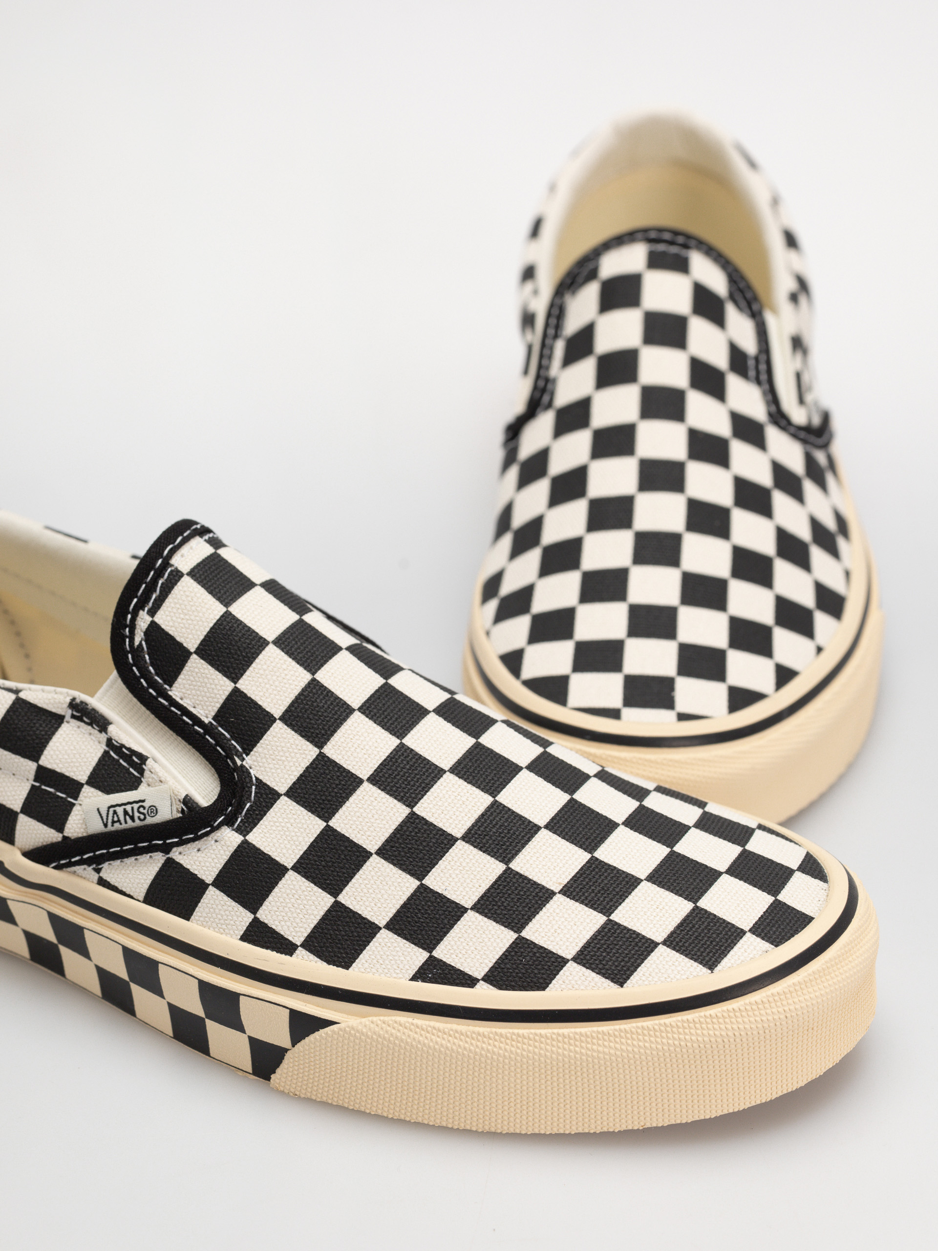 Vans Classic Slip On Cipők (black/marshmllw)