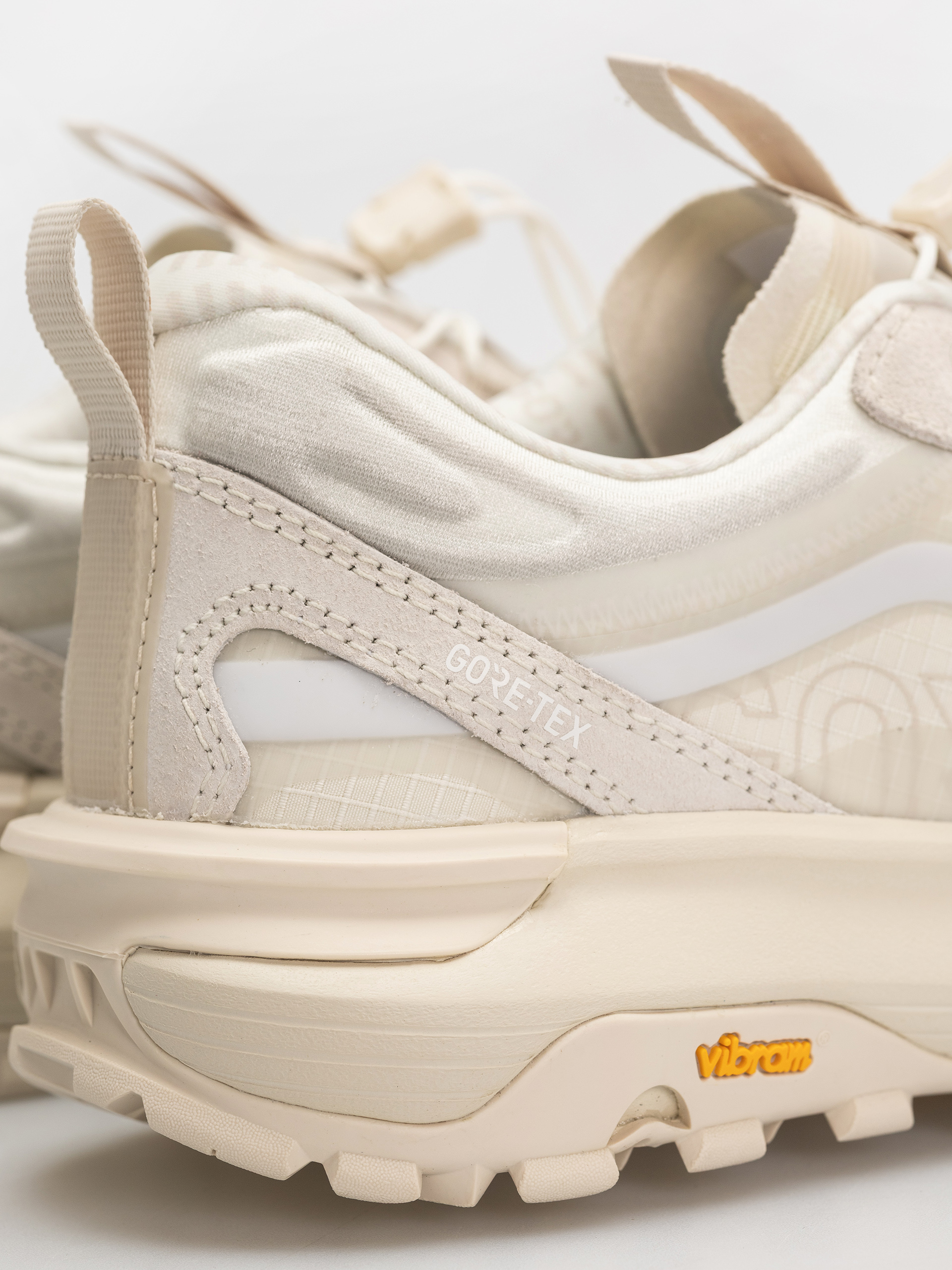 Vans Crosspath Xc Gore Tex Mte Cipők (white)