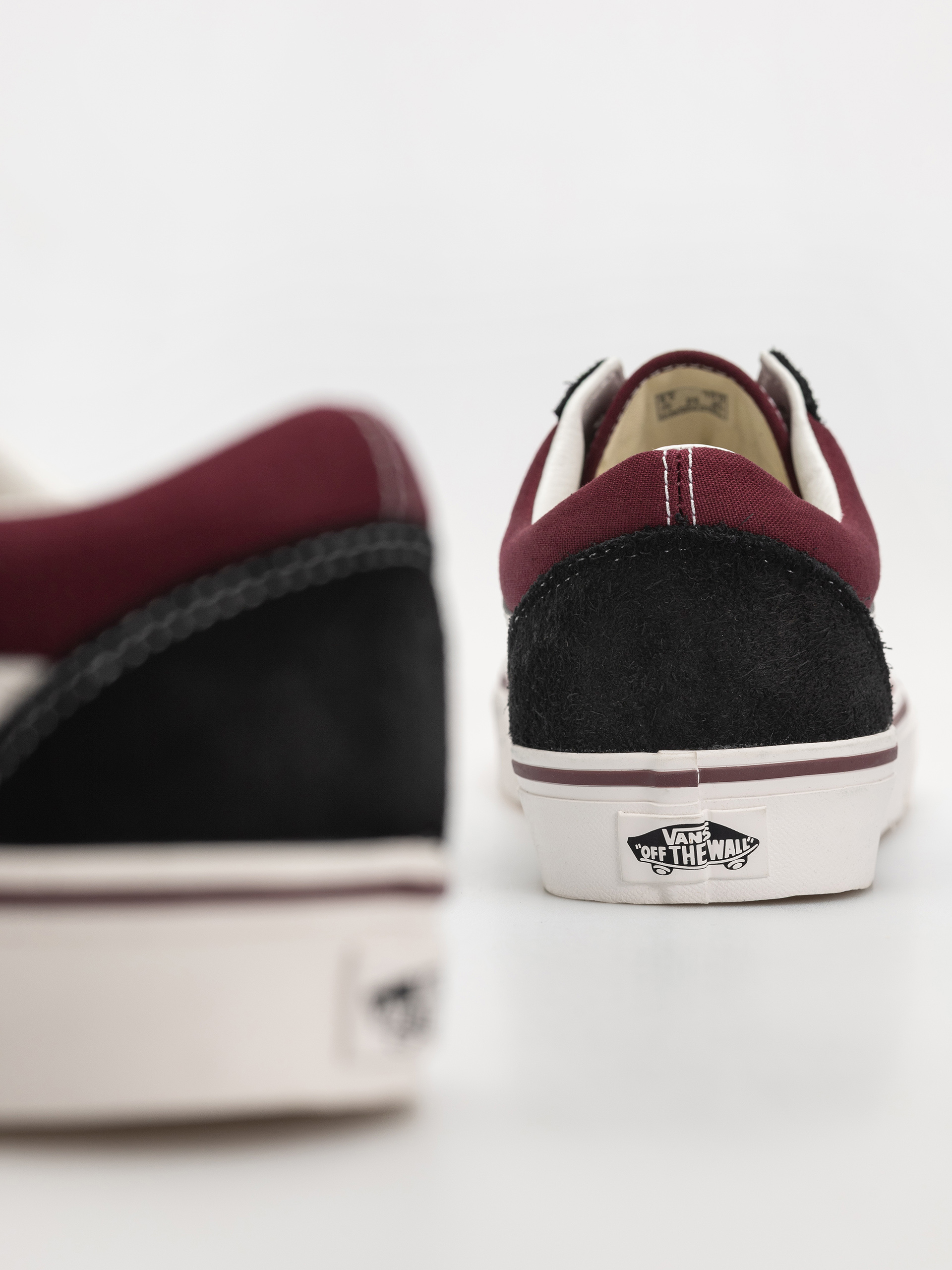Vans Old Skool Cipők (port/black)