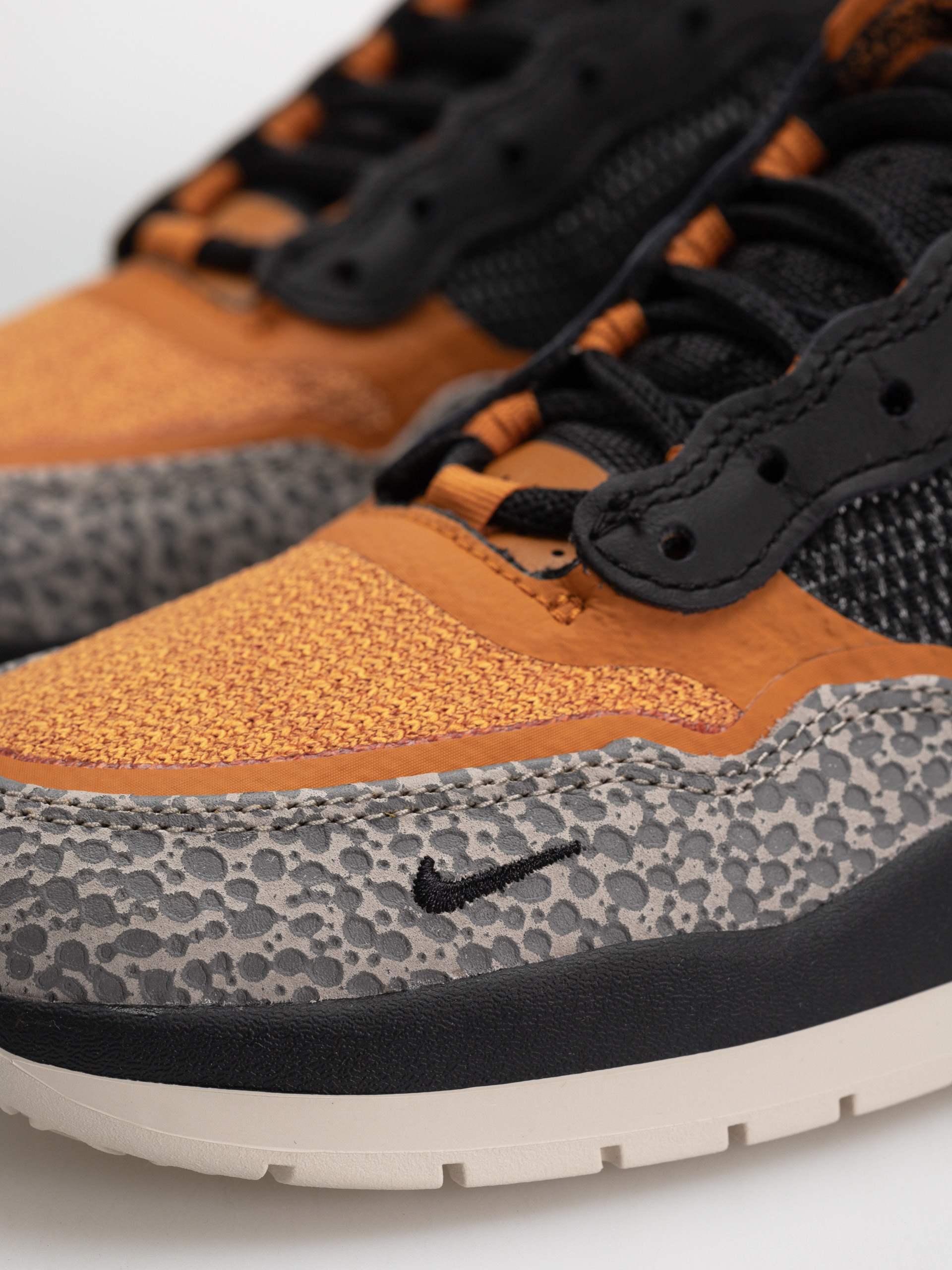 Nike SB PS8 Cipők (cobblestone/black monarch lt orewood brn)