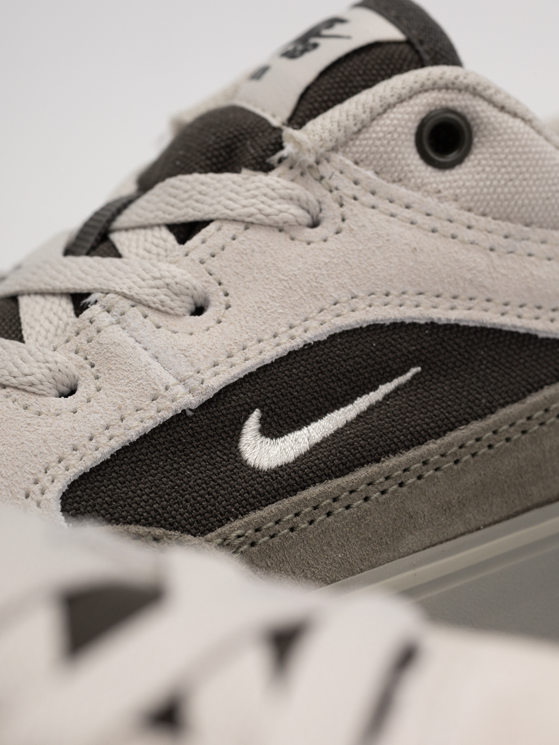 Nike SB Malor Cipők (light bone/light bone light army)