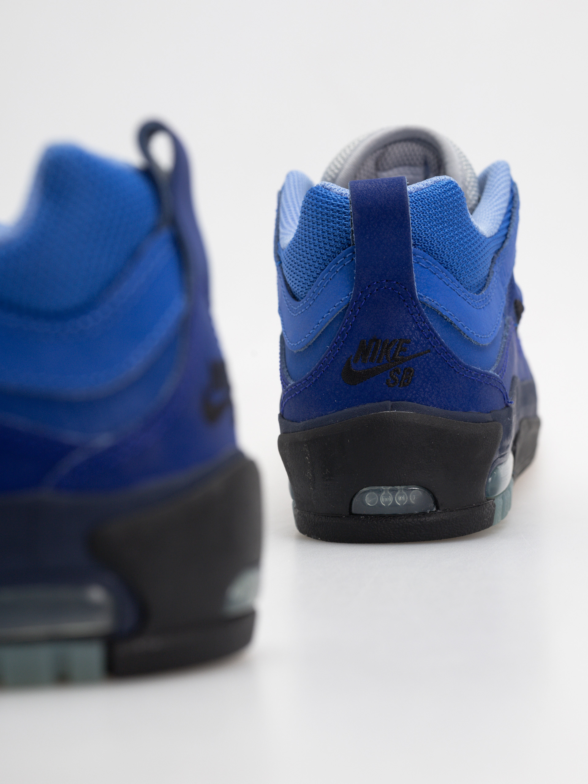 Nike SB Air Max Ishod Cipők (blue void/metallic silver radiant blue)