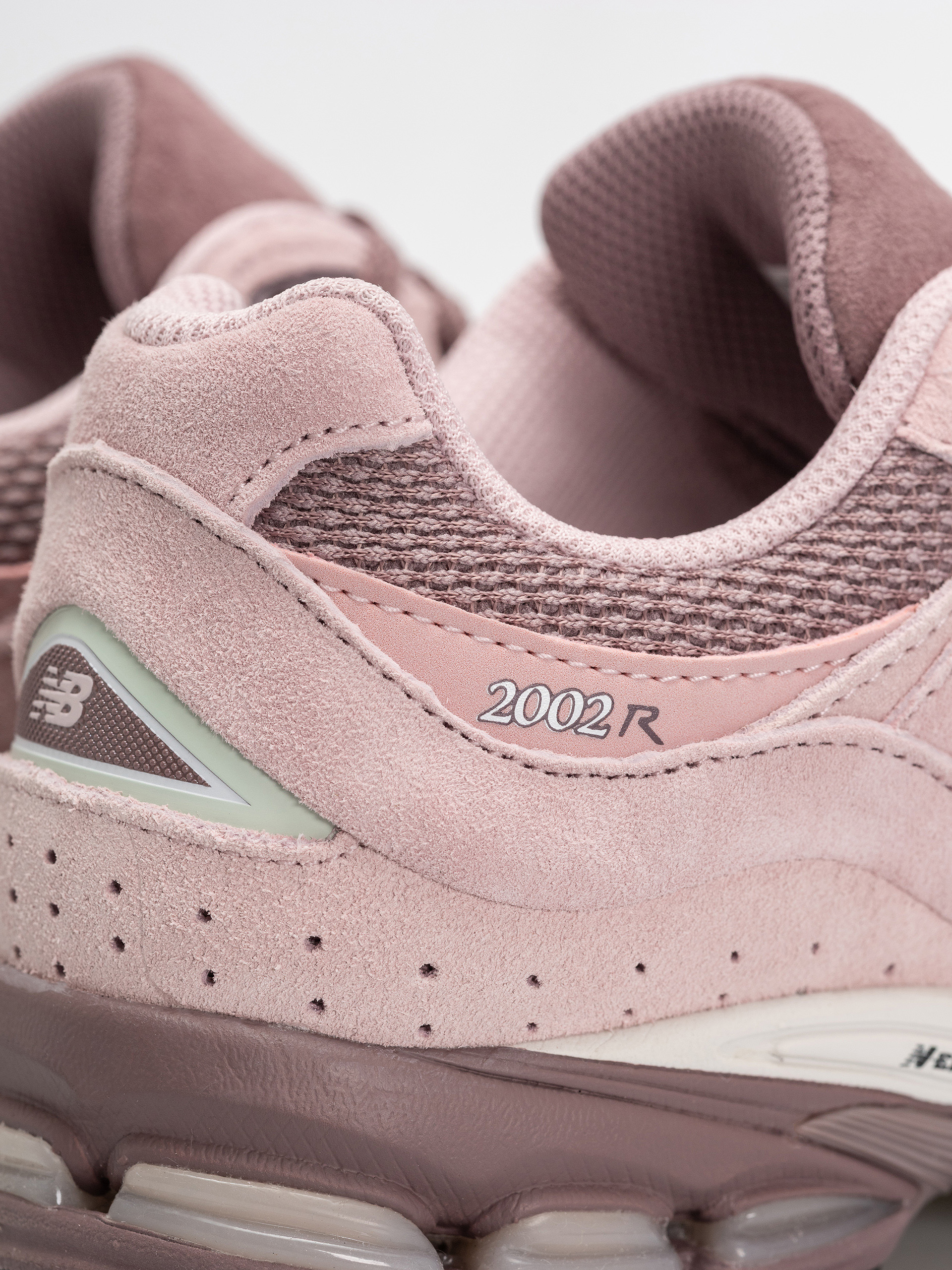 New Balance 2002 Cipők (pink chalk/pebble)