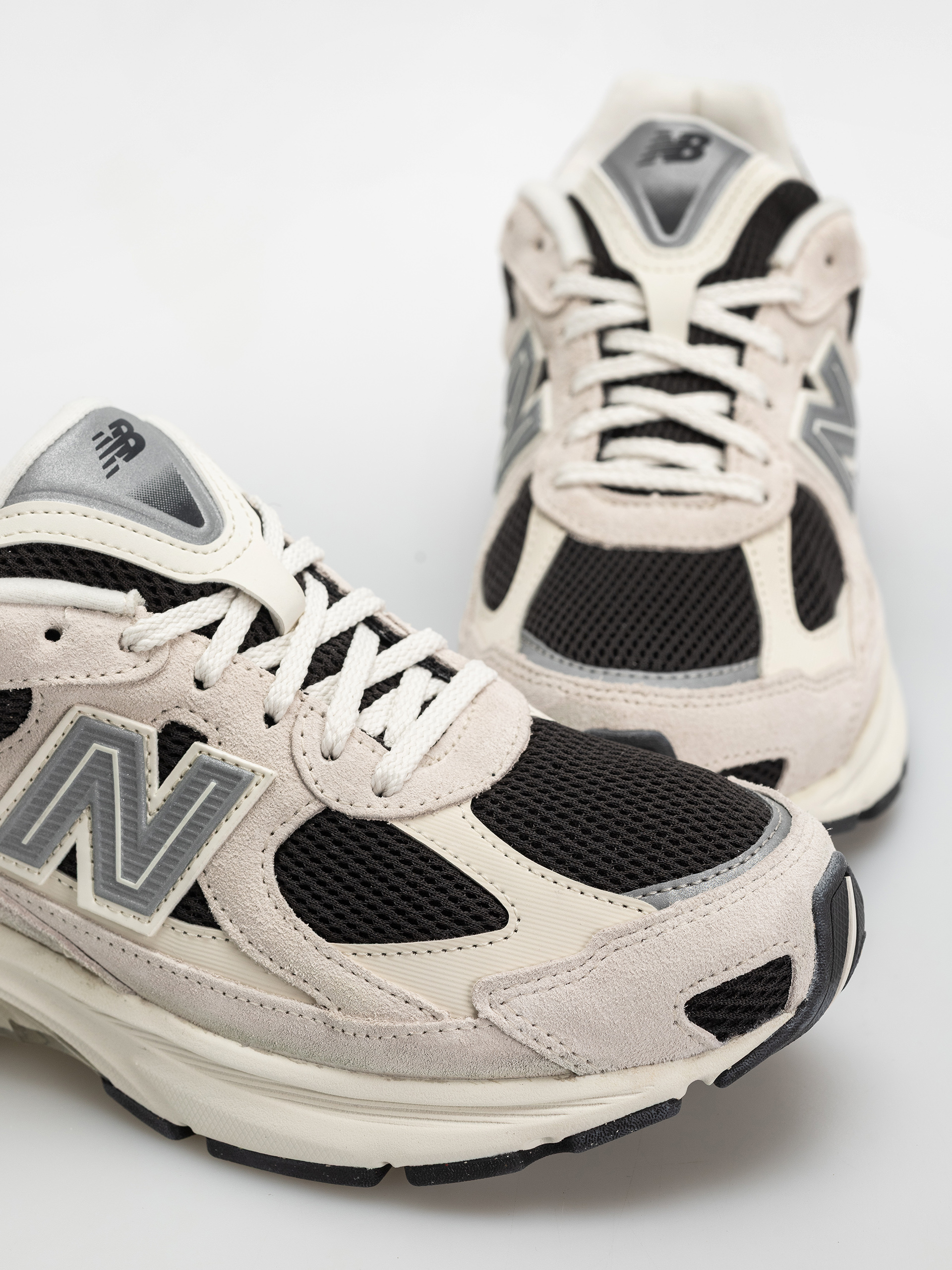 New Balance 2010 Cipők (sea salt/black cement)