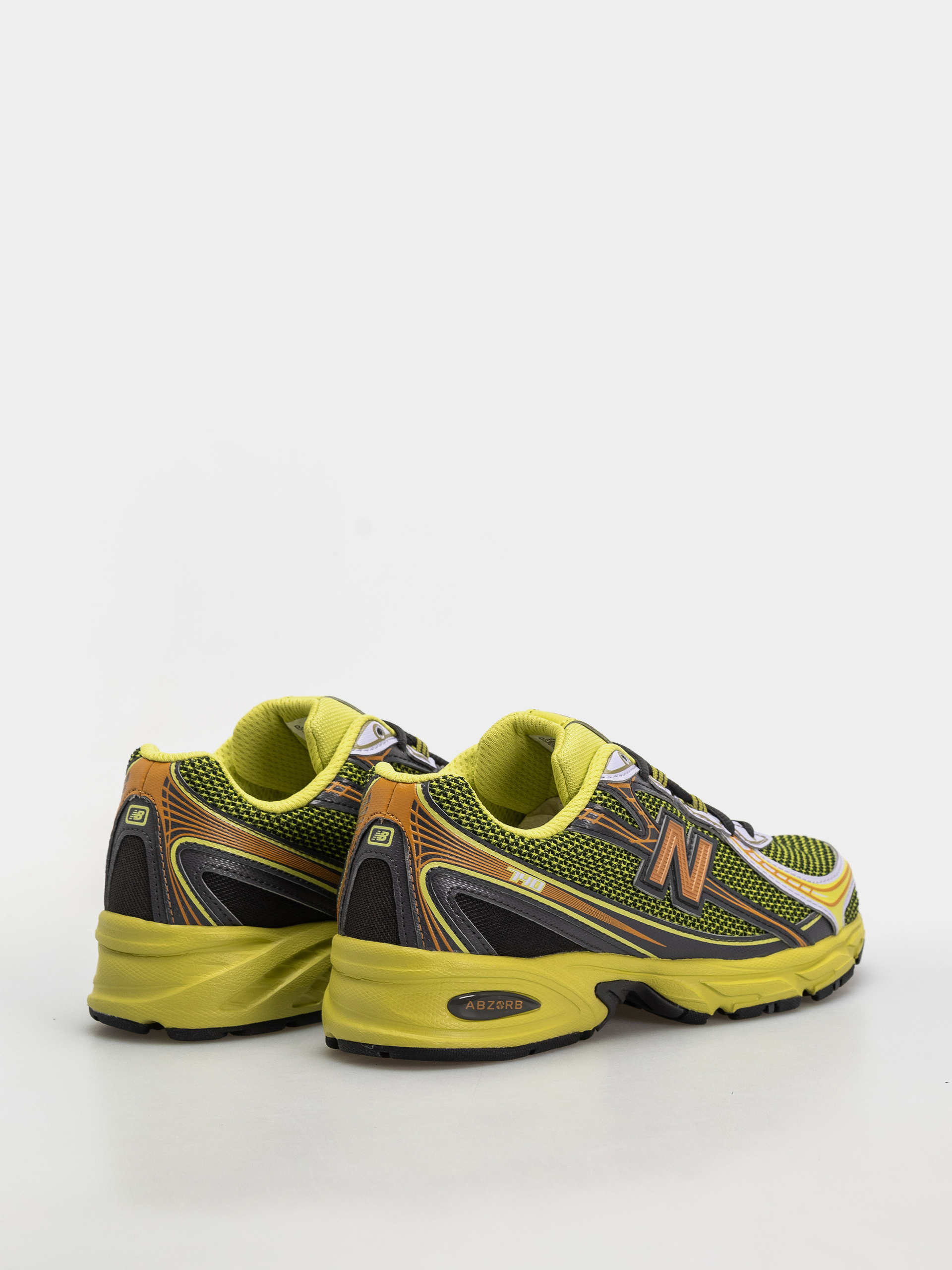 New Balance 740 Cipők (field green/black cement)