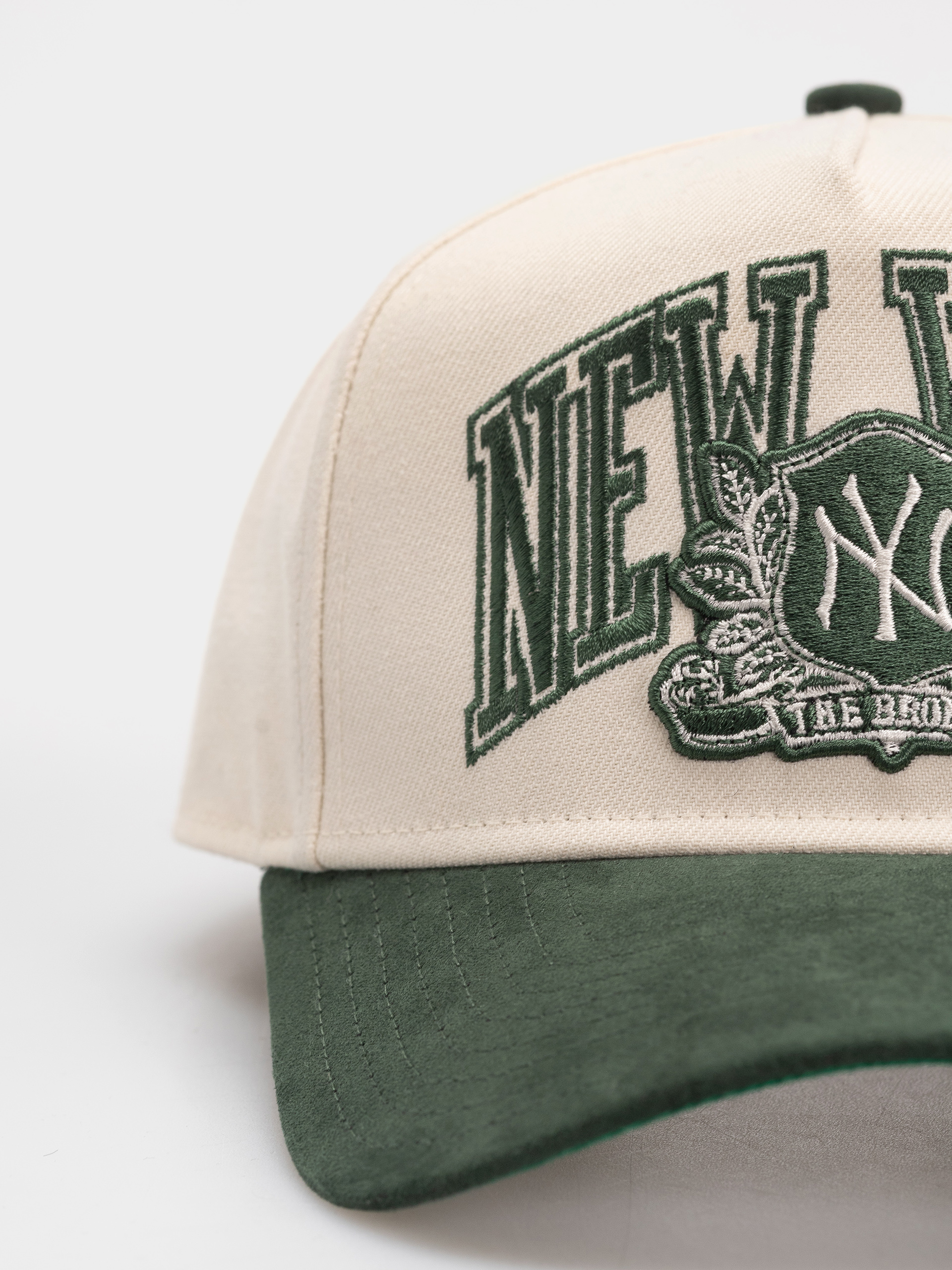 Baseball sapka New Era Wordmark Suede Eframe New York Yankees (light cream/green)