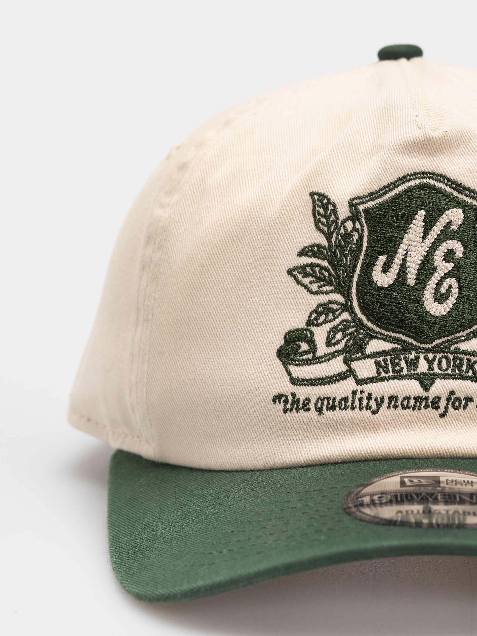 Baseball sapka New Era Washed Graphic 19Twenty (light cream/green)