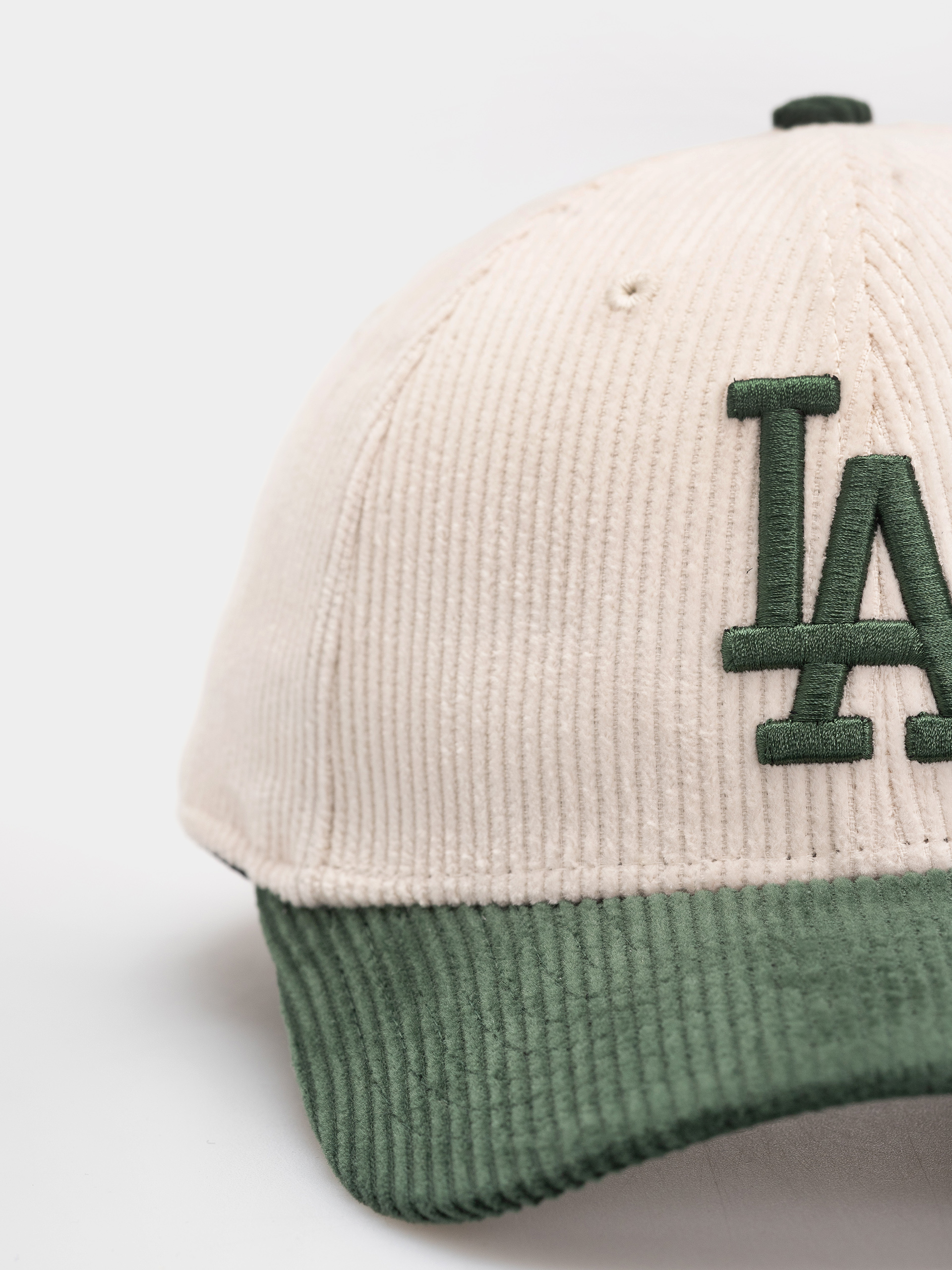 Baseball sapka New Era Cord 9Forty Mc Los Angeles Dodgers (light cream/green)