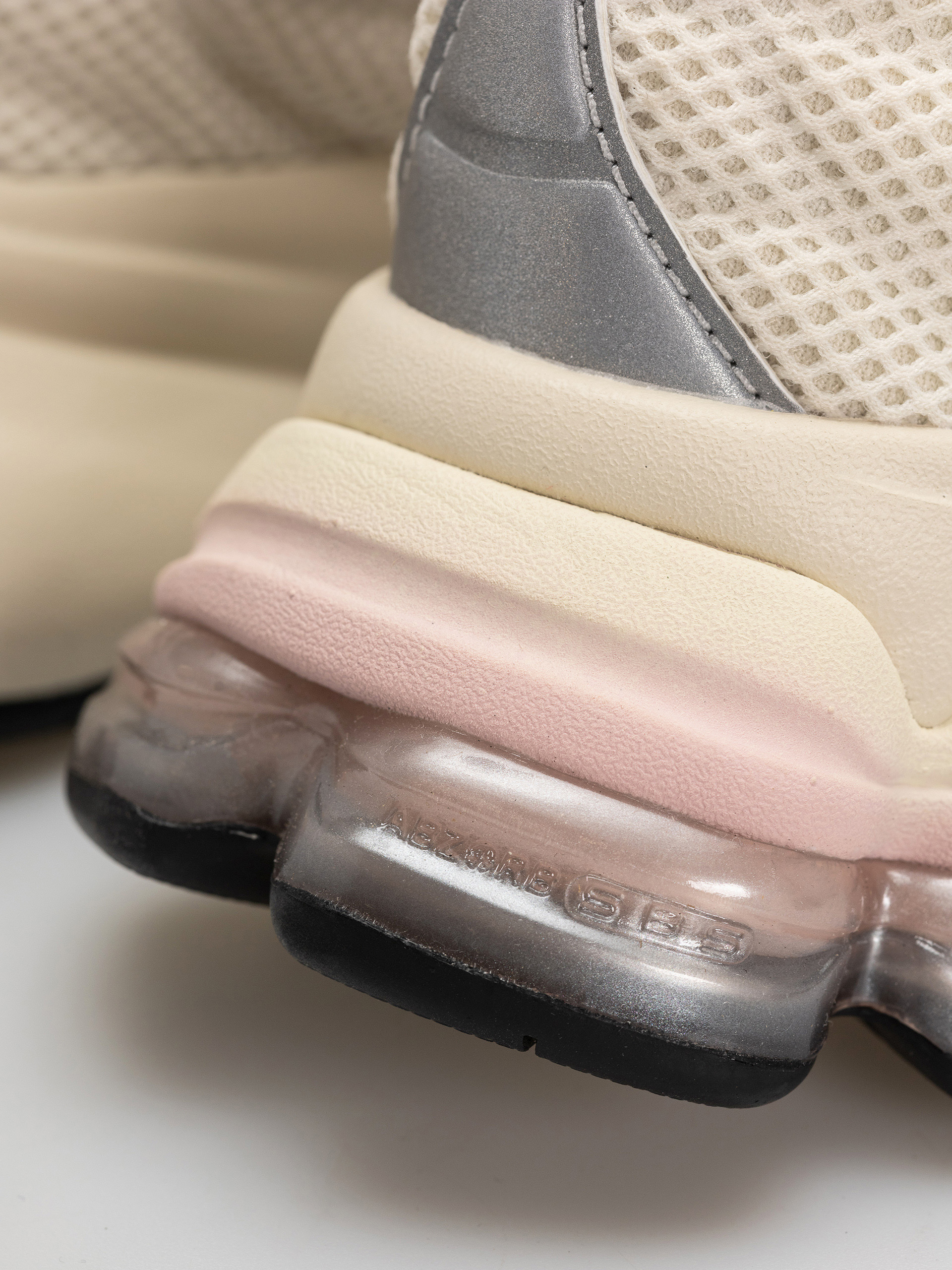 New Balance 5030 Cipők (linen/pink chalk)