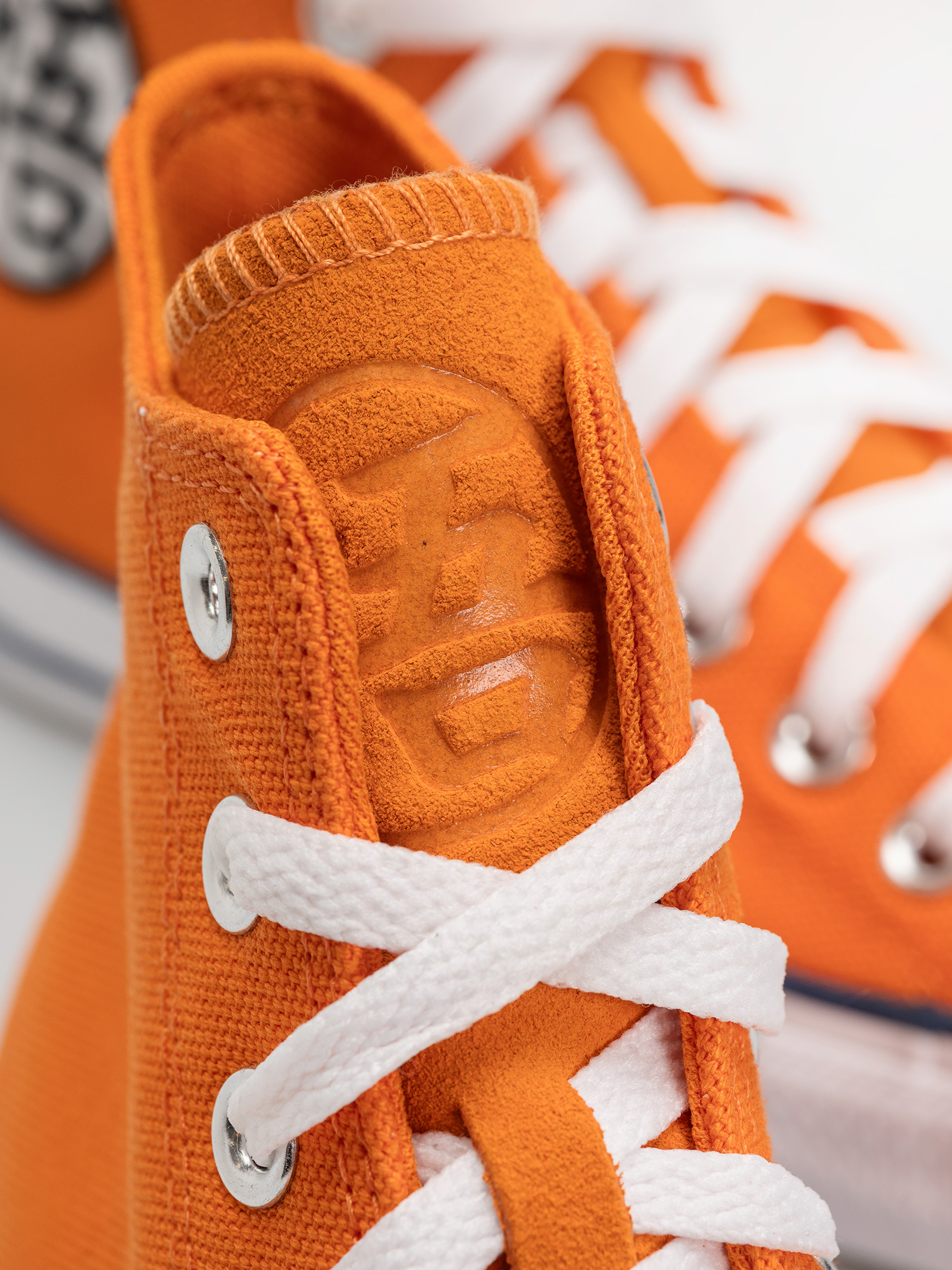Tornacipők Converse X Dragon Ball Z Chuck Taylor All Star Hi (exuberance/poseidon/cheery tomato)