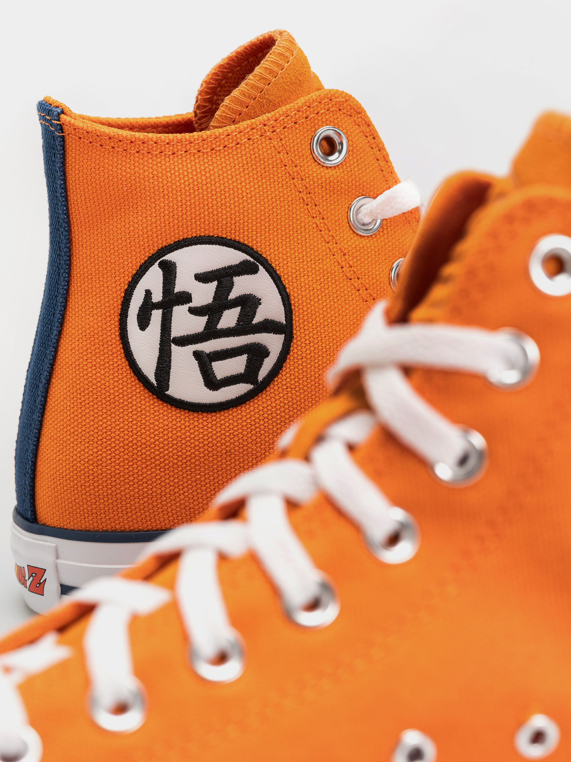 Tornacipők Converse X Dragon Ball Z Chuck Taylor All Star Hi (exuberance/poseidon/cheery tomato)