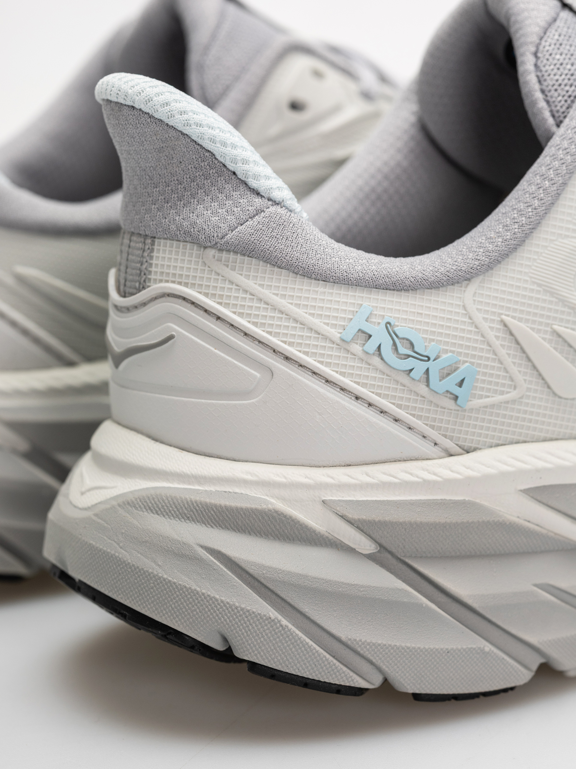 Hoka Clifton UTL Cipők Wmn (cosmic grey/stellar grey)