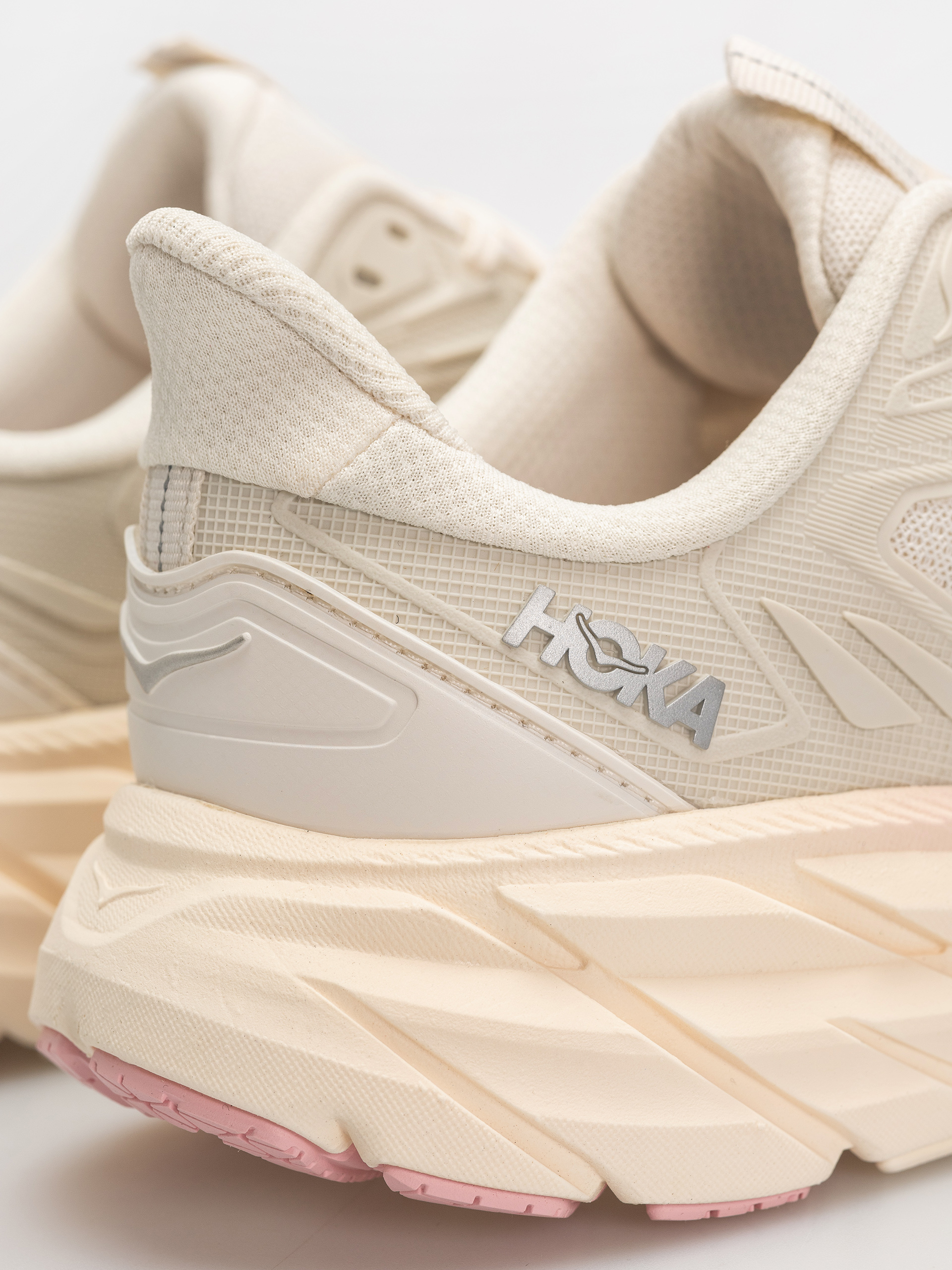 Hoka Clifton UTL Cipők Wmn (alabaster/dewy pink)
