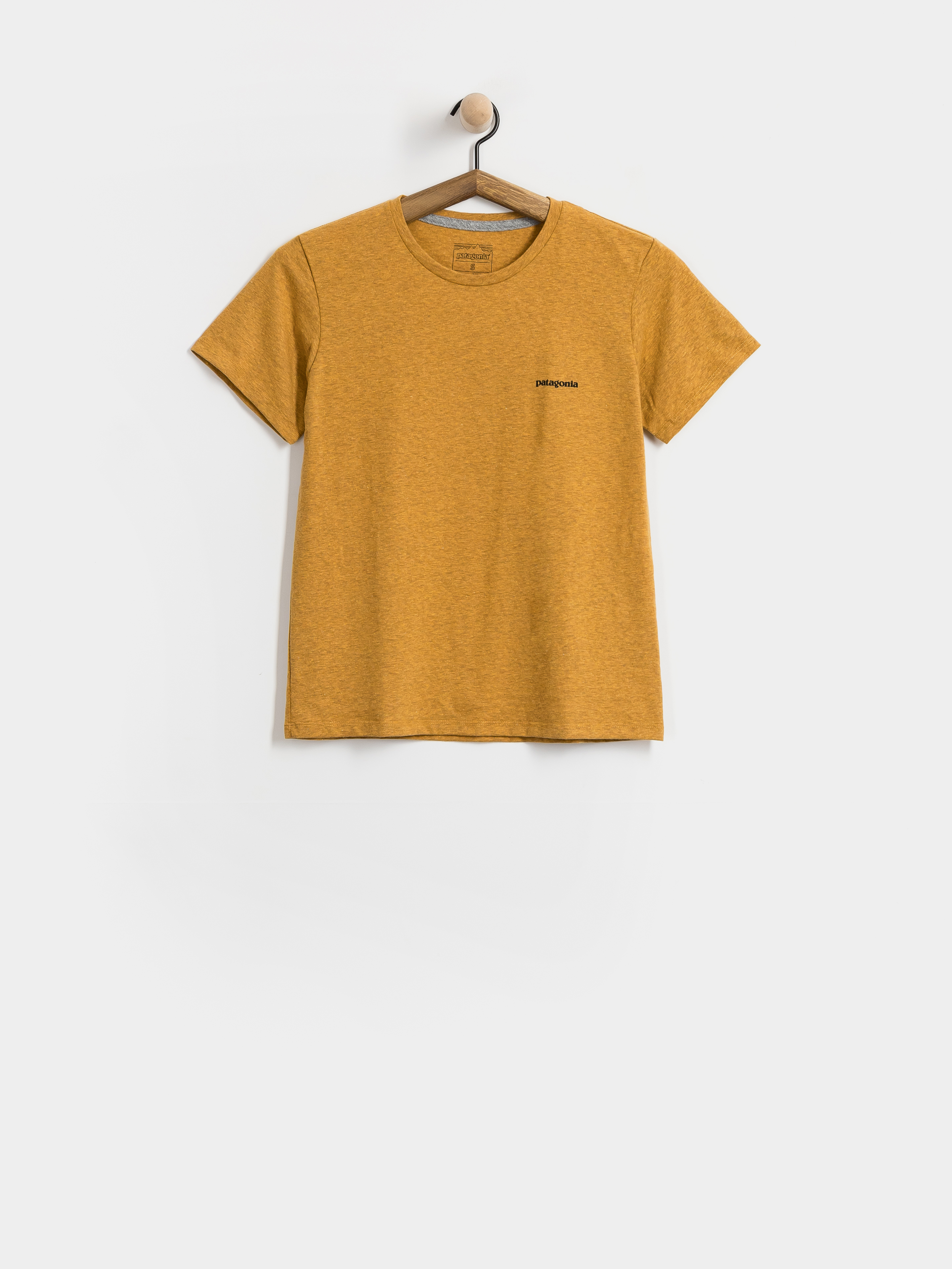 Patagonia P 6 Logo Responsibili Wmn Póló (dried mango)
