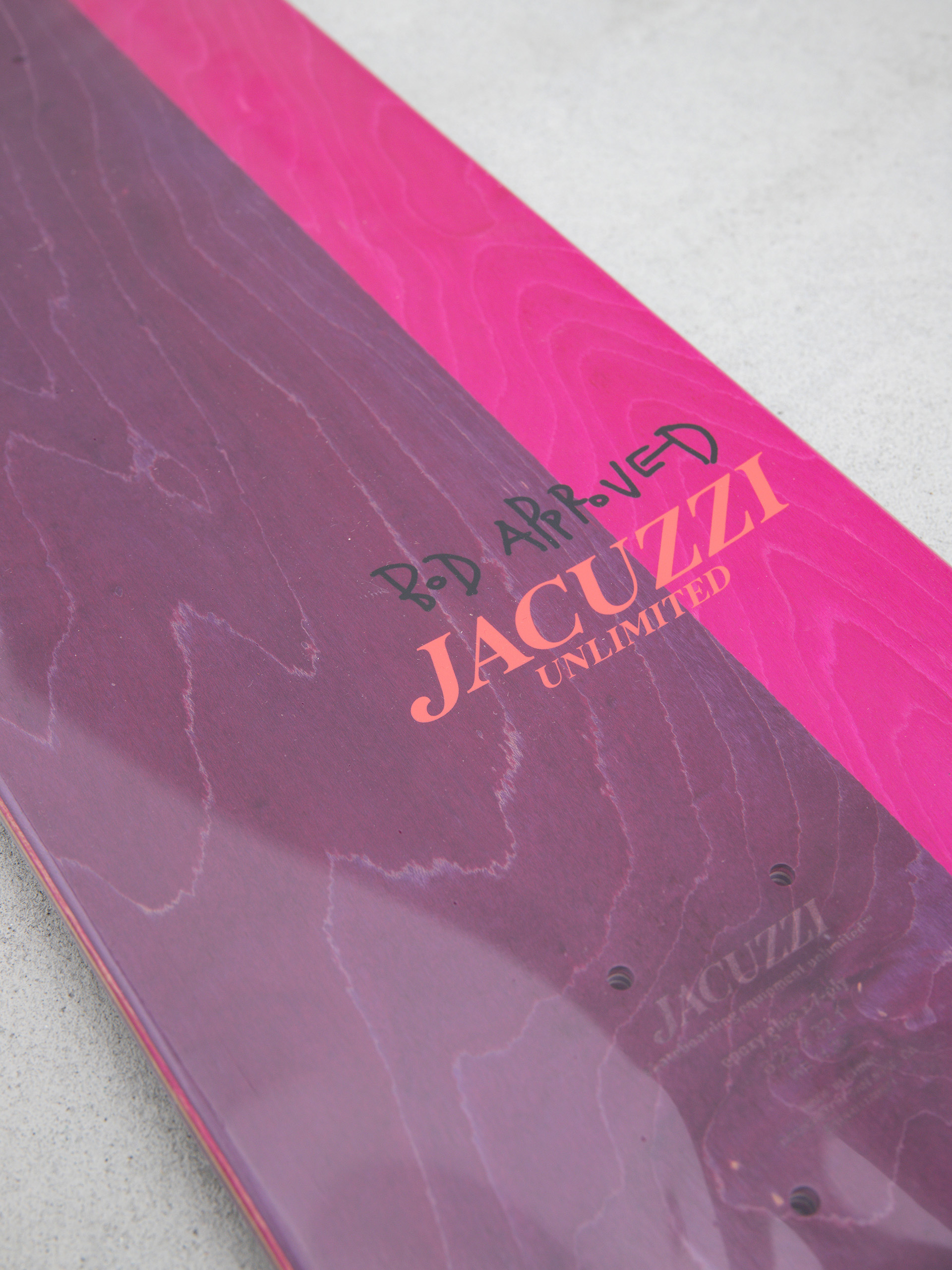 Jacuzzi Koi Logo Gördeszka lap (black)