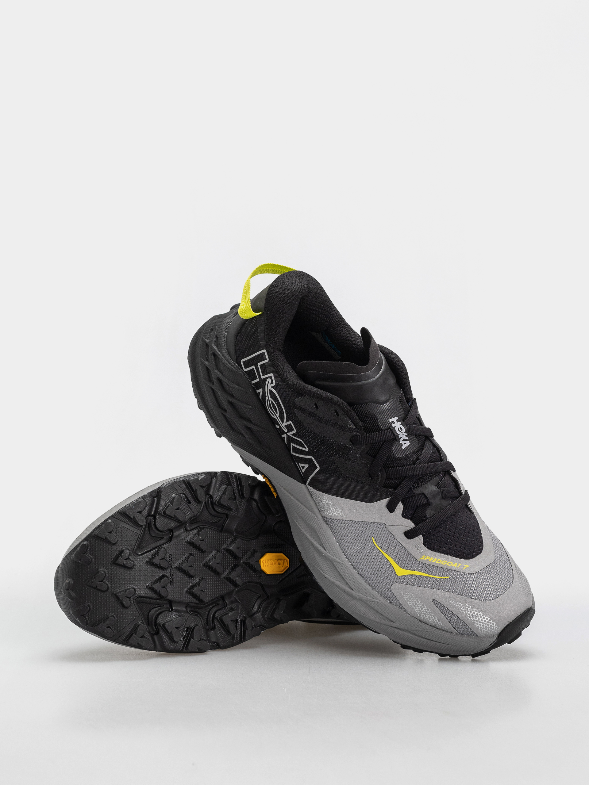 Cipők Hoka Speedgoat 7 (black/stellar grey)
